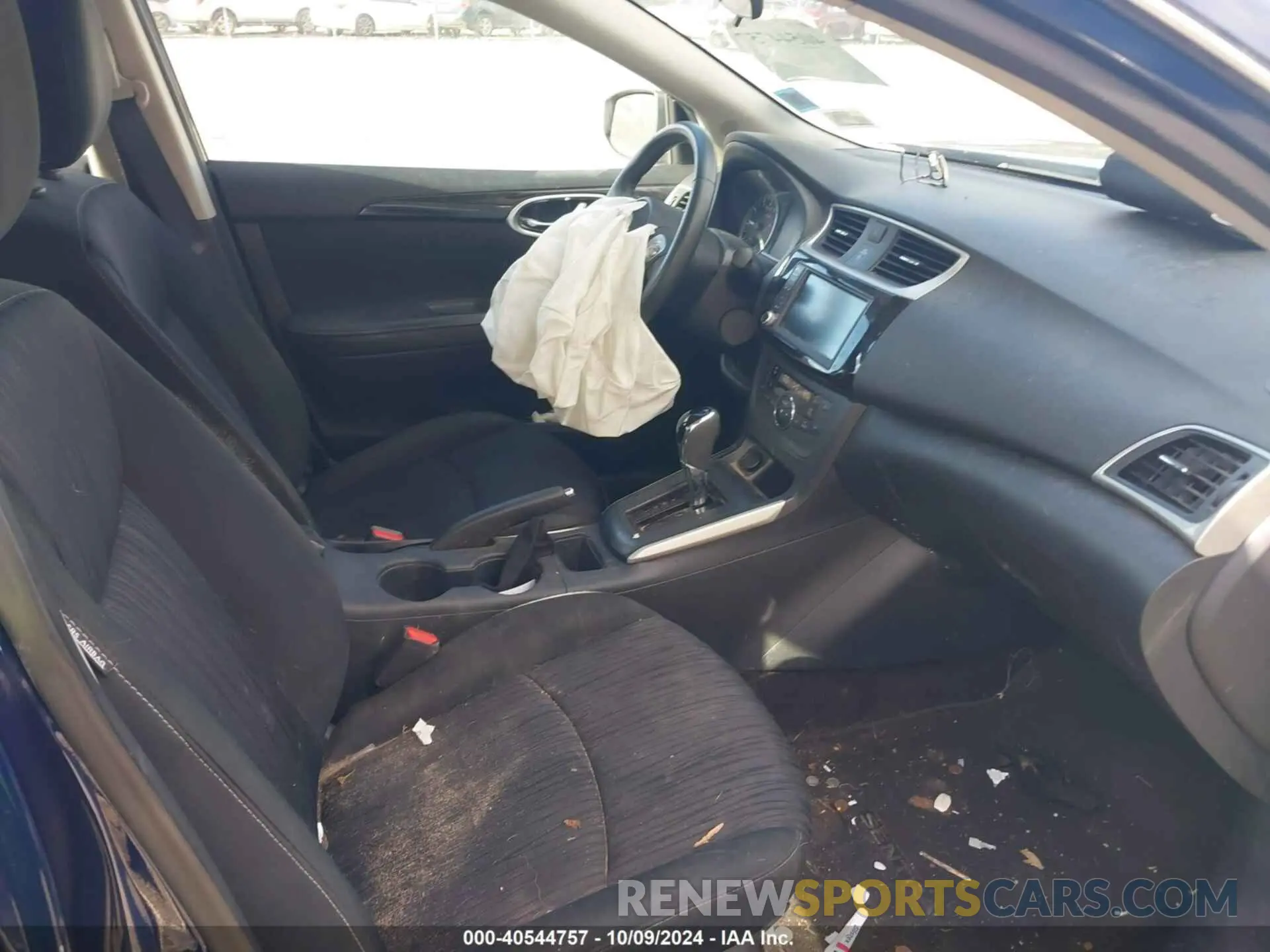 5 Photograph of a damaged car 3N1AB7AP9KY395472 NISSAN SENTRA 2019