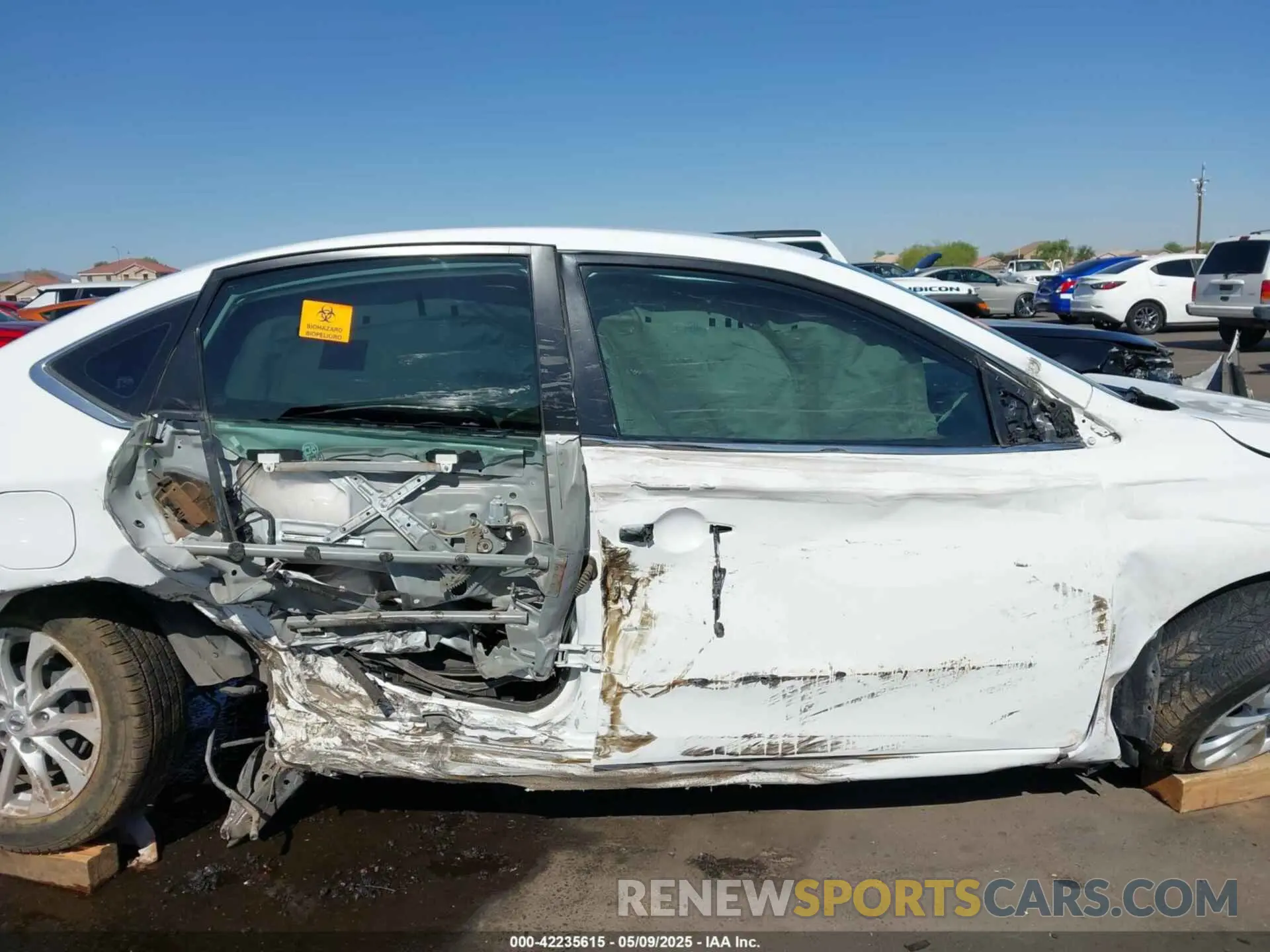 13 Photograph of a damaged car 3N1AB7AP9KY405269 NISSAN SENTRA 2019