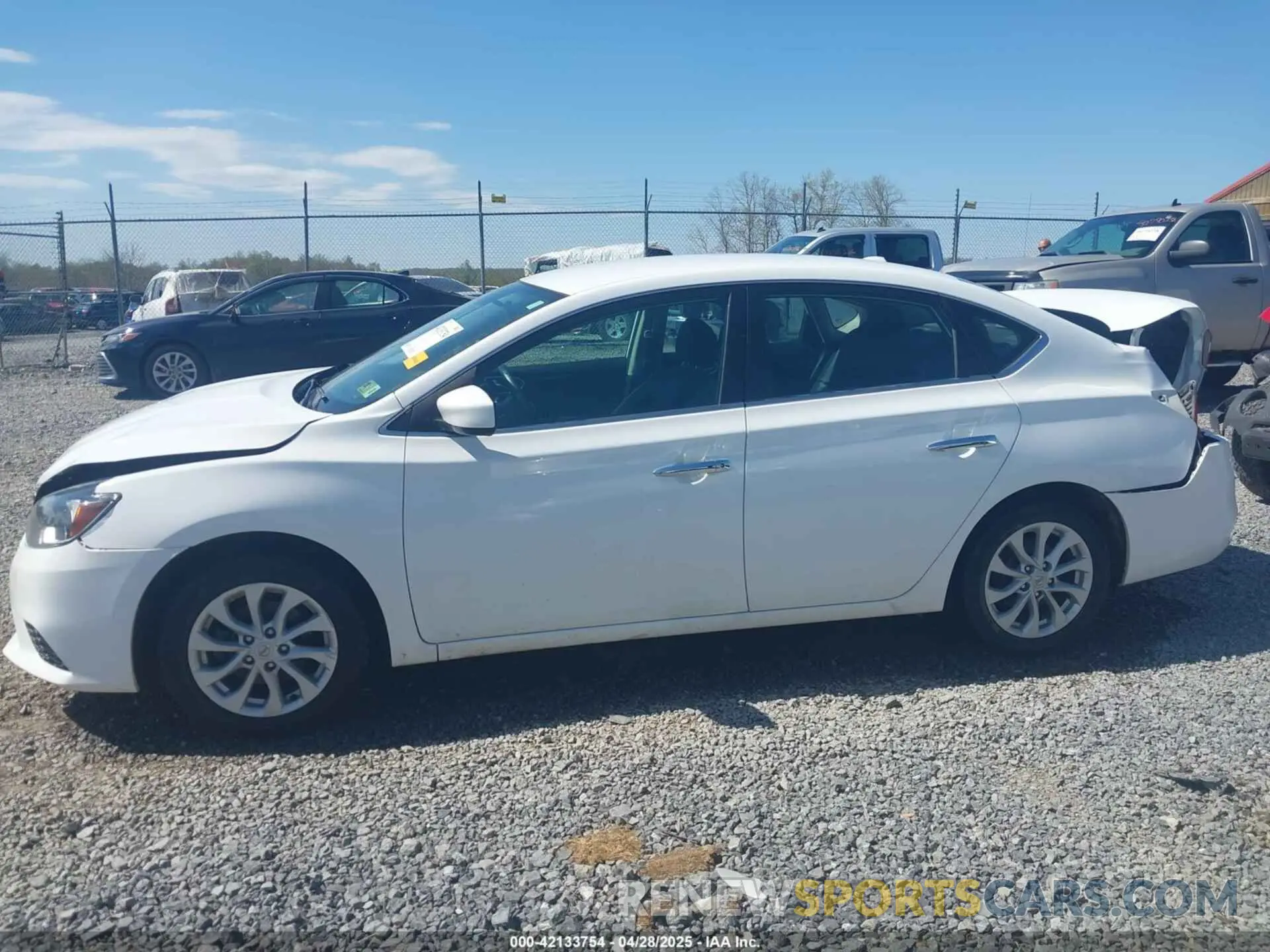 14 Photograph of a damaged car 3N1AB7AP9KY407720 NISSAN SENTRA 2019