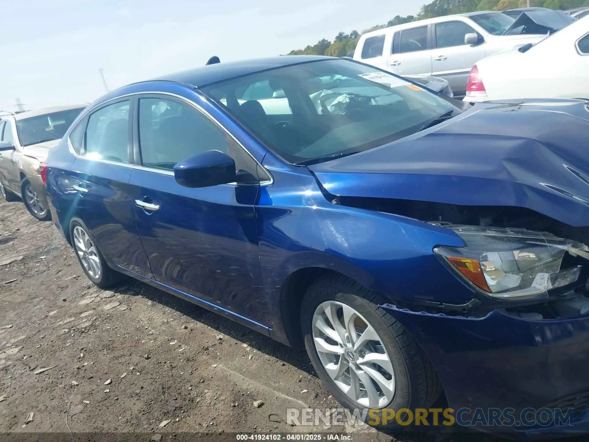 13 Photograph of a damaged car 3N1AB7AP9KY413095 NISSAN SENTRA 2019
