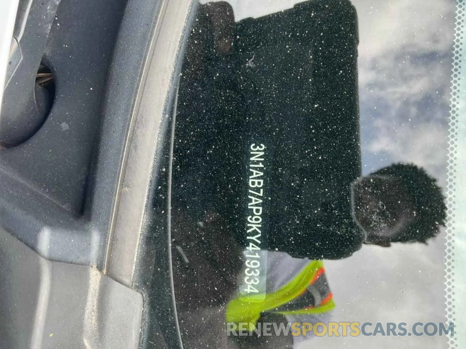 11 Photograph of a damaged car 3N1AB7AP9KY419334 NISSAN SENTRA 2019