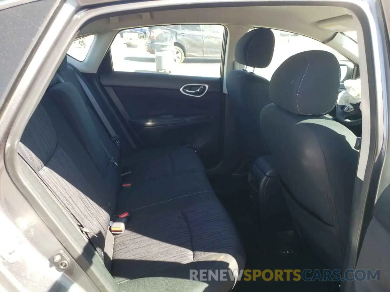 10 Photograph of a damaged car 3N1AB7AP9KY442984 NISSAN SENTRA 2019