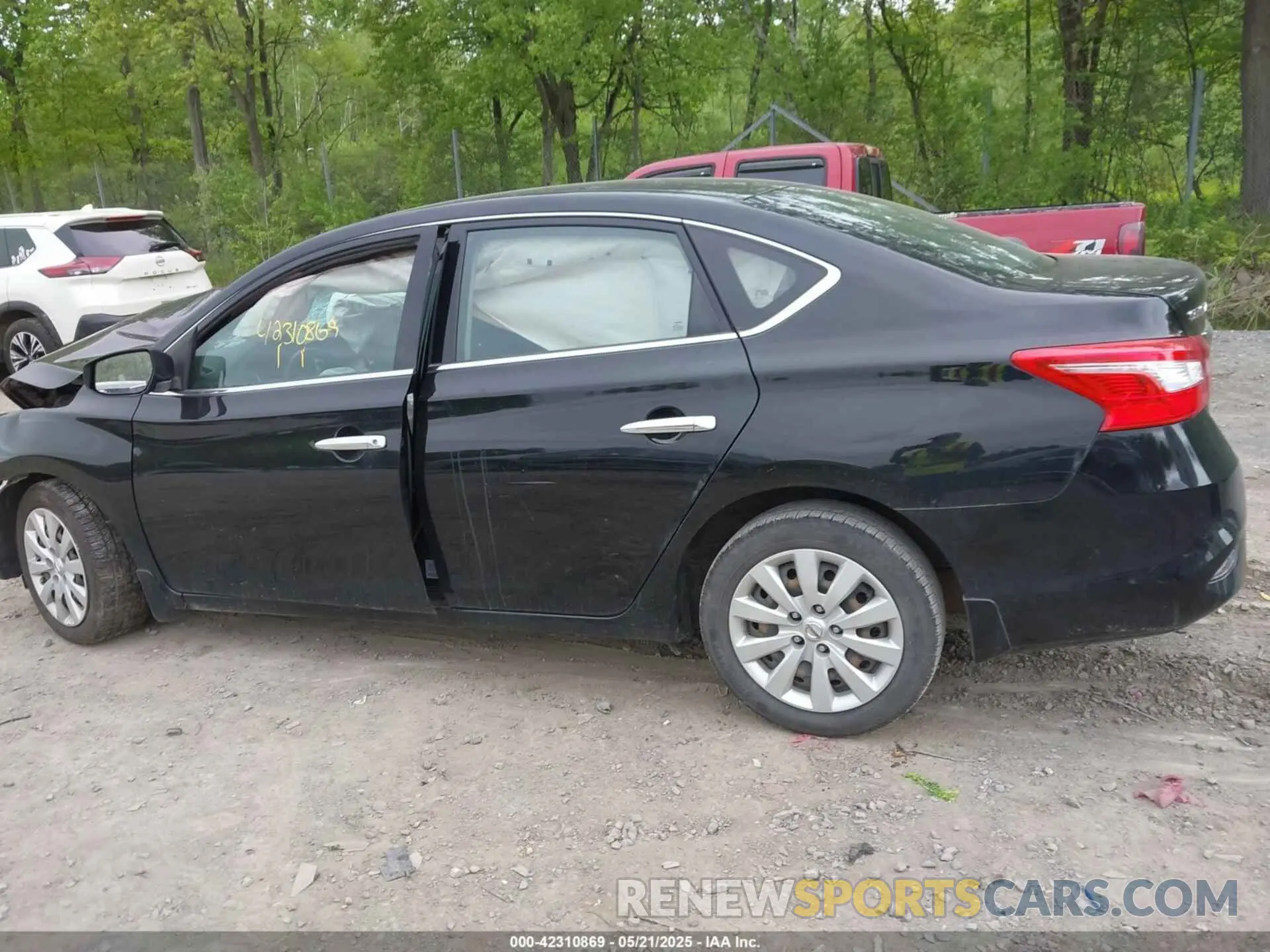 14 Photograph of a damaged car 3N1AB7AP9KY453483 NISSAN SENTRA 2019