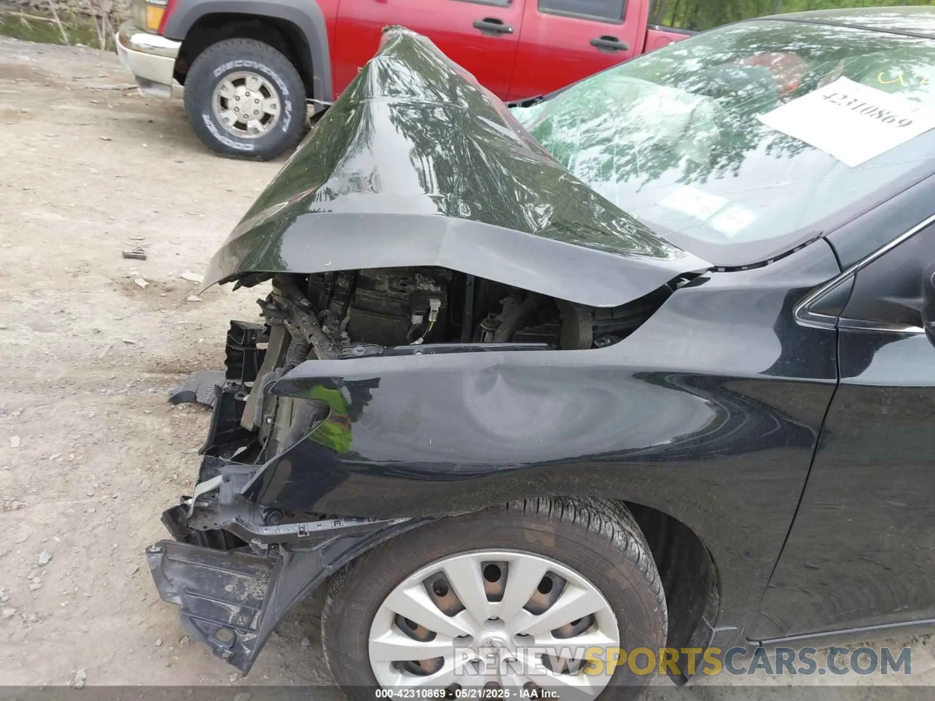 17 Photograph of a damaged car 3N1AB7AP9KY453483 NISSAN SENTRA 2019