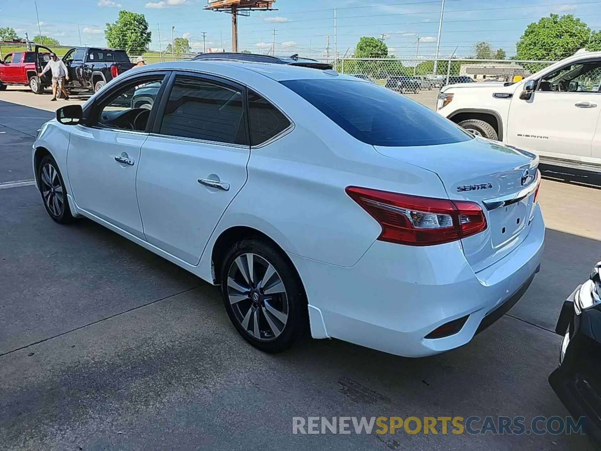 14 Photograph of a damaged car 3N1AB7AP9KY456965 NISSAN SENTRA 2019