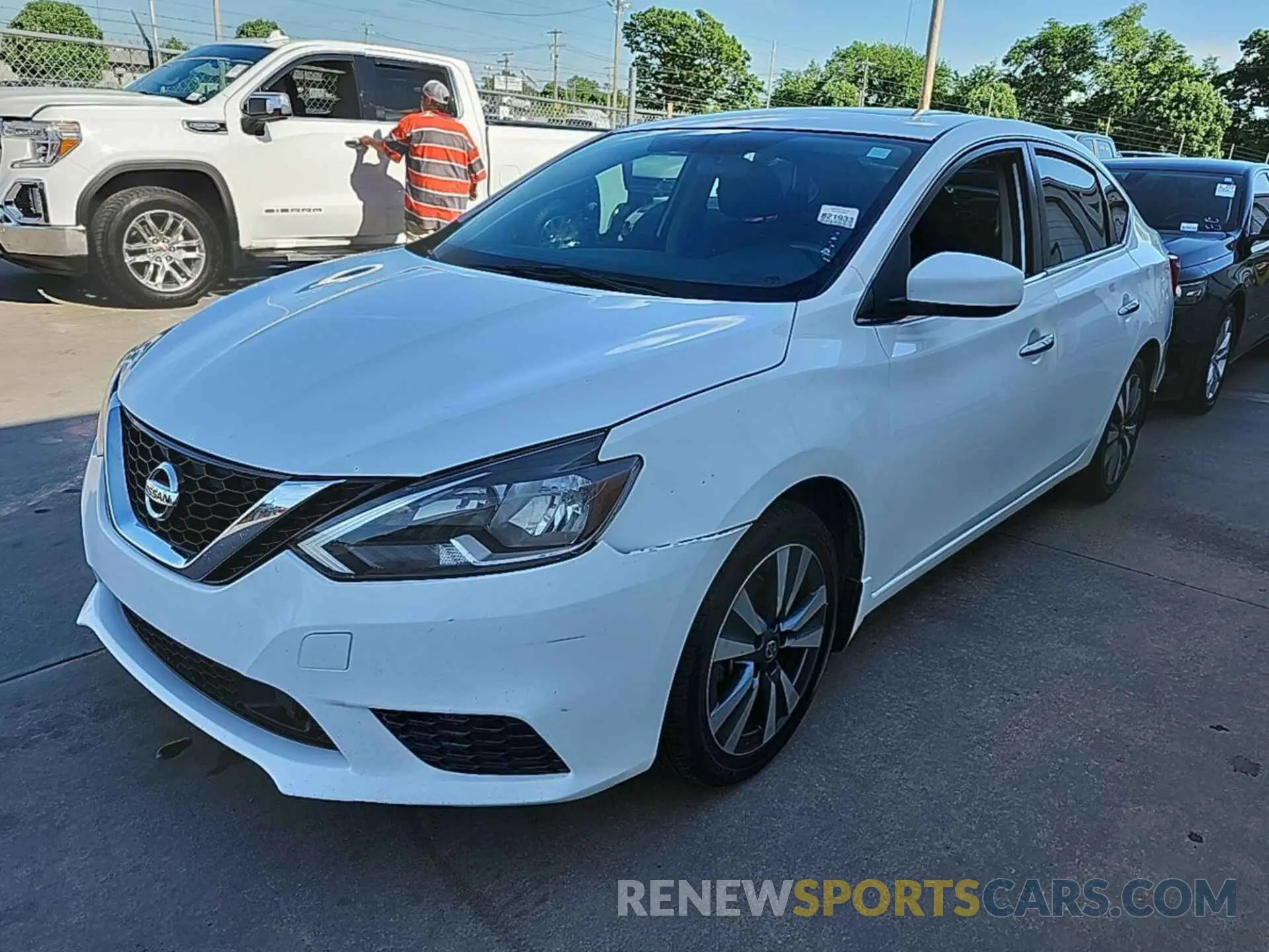 26 Photograph of a damaged car 3N1AB7AP9KY456965 NISSAN SENTRA 2019