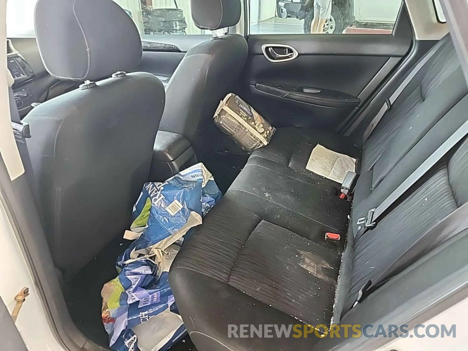 34 Photograph of a damaged car 3N1AB7AP9KY456965 NISSAN SENTRA 2019