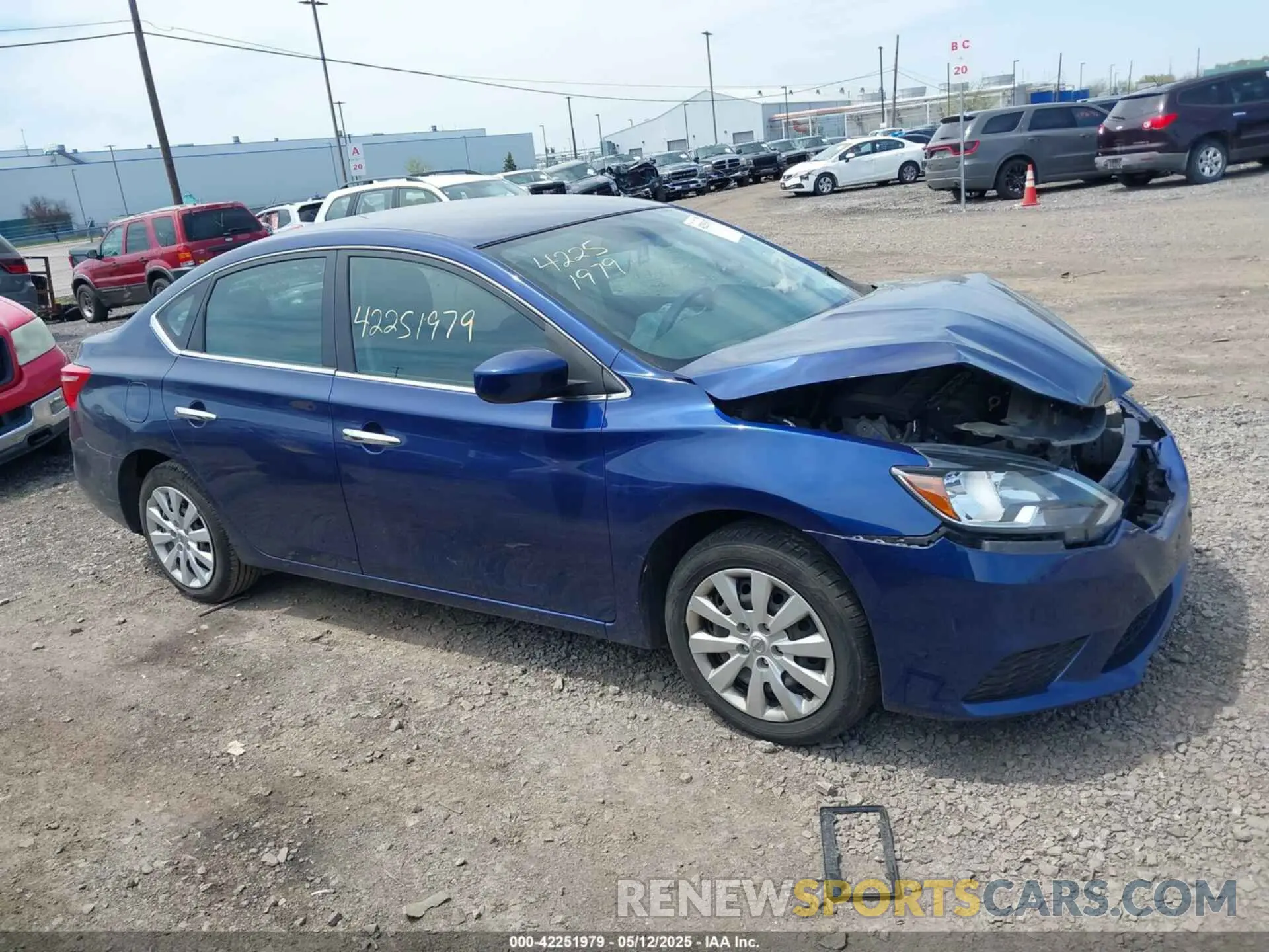 13 Photograph of a damaged car 3N1AB7APOKY367804 NISSAN SENTRA 2019