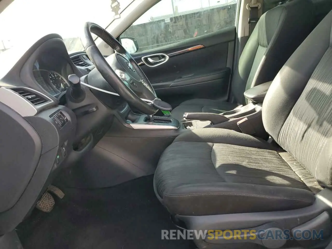 7 Photograph of a damaged car 3N1AB7APXKL612654 NISSAN SENTRA 2019