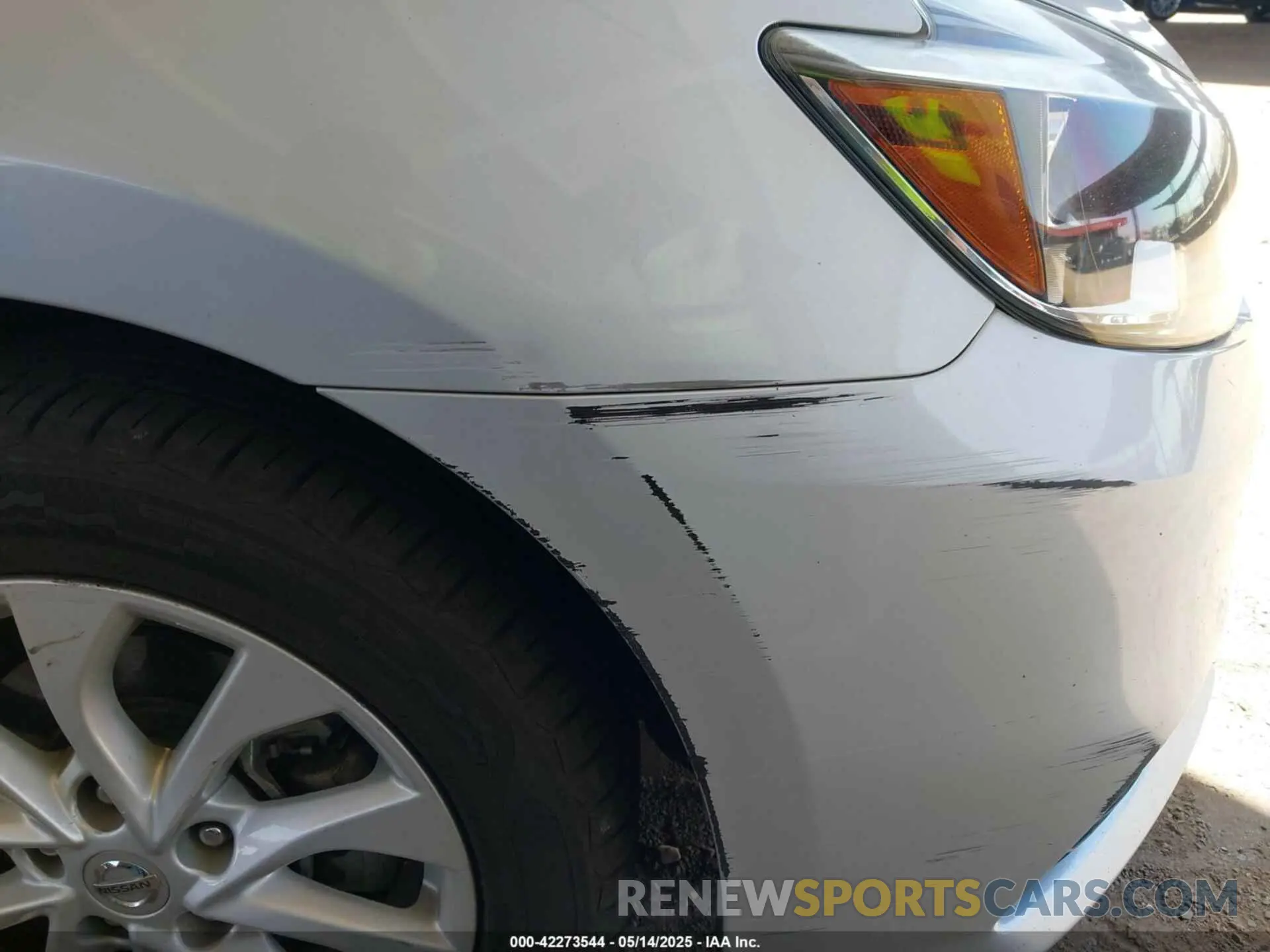 16 Photograph of a damaged car 3N1AB7APXKL621919 NISSAN SENTRA 2019