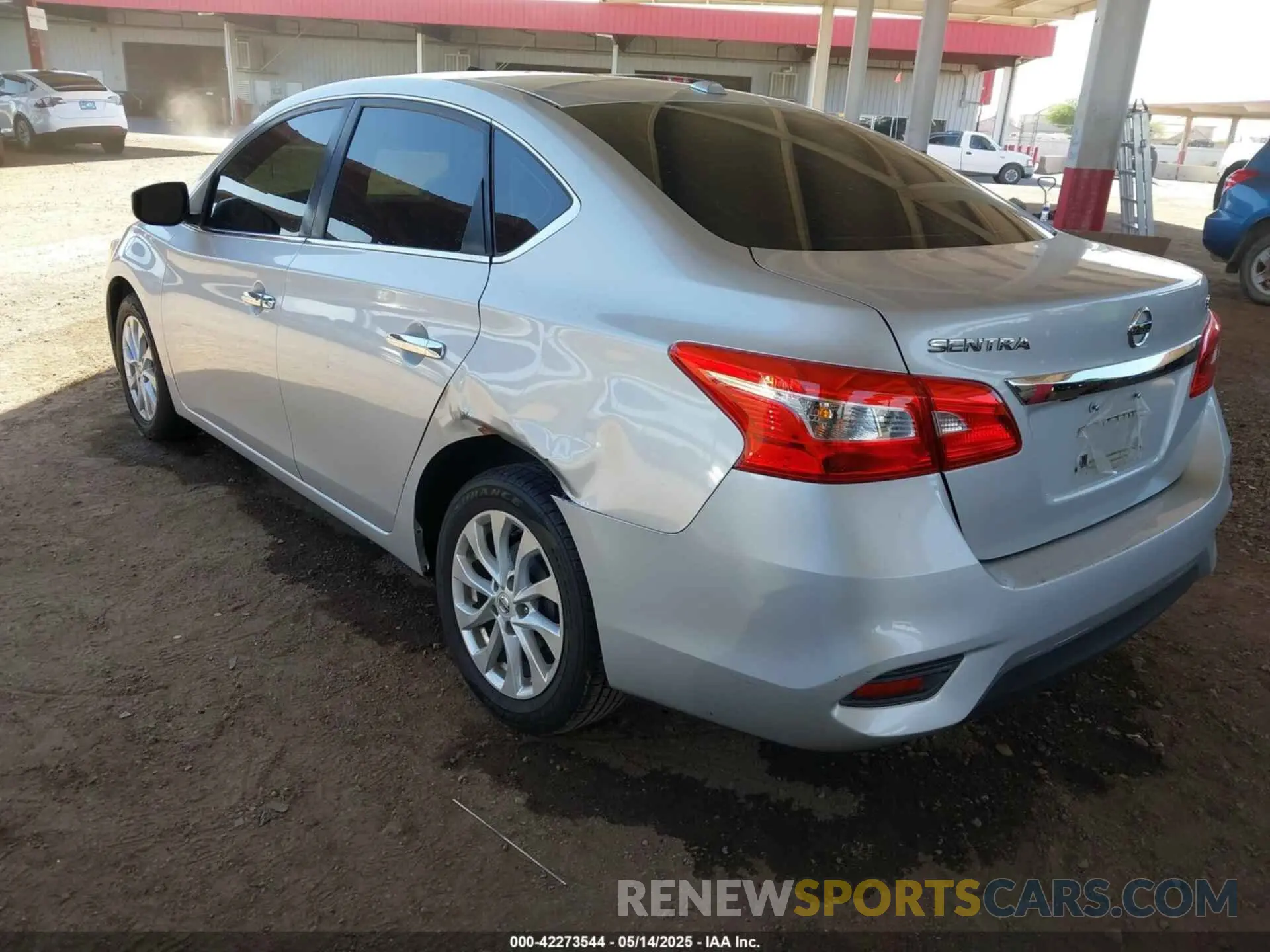 3 Photograph of a damaged car 3N1AB7APXKL621919 NISSAN SENTRA 2019