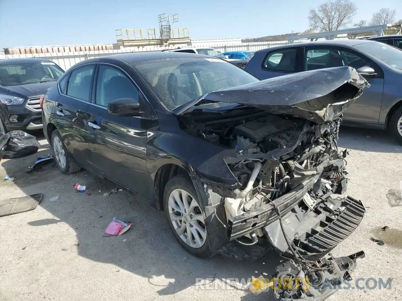 4 Photograph of a damaged car 3N1AB7APXKL625582 NISSAN SENTRA 2019
