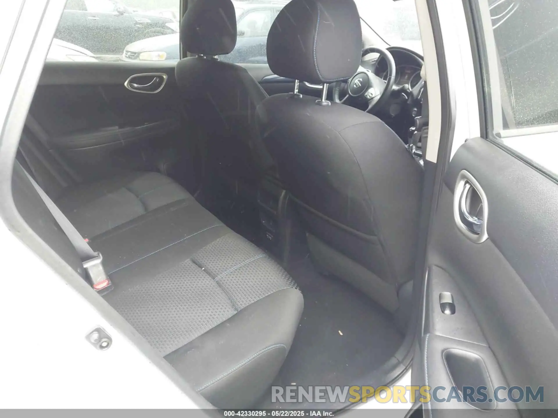 8 Photograph of a damaged car 3N1AB7APXKY205999 NISSAN SENTRA 2019