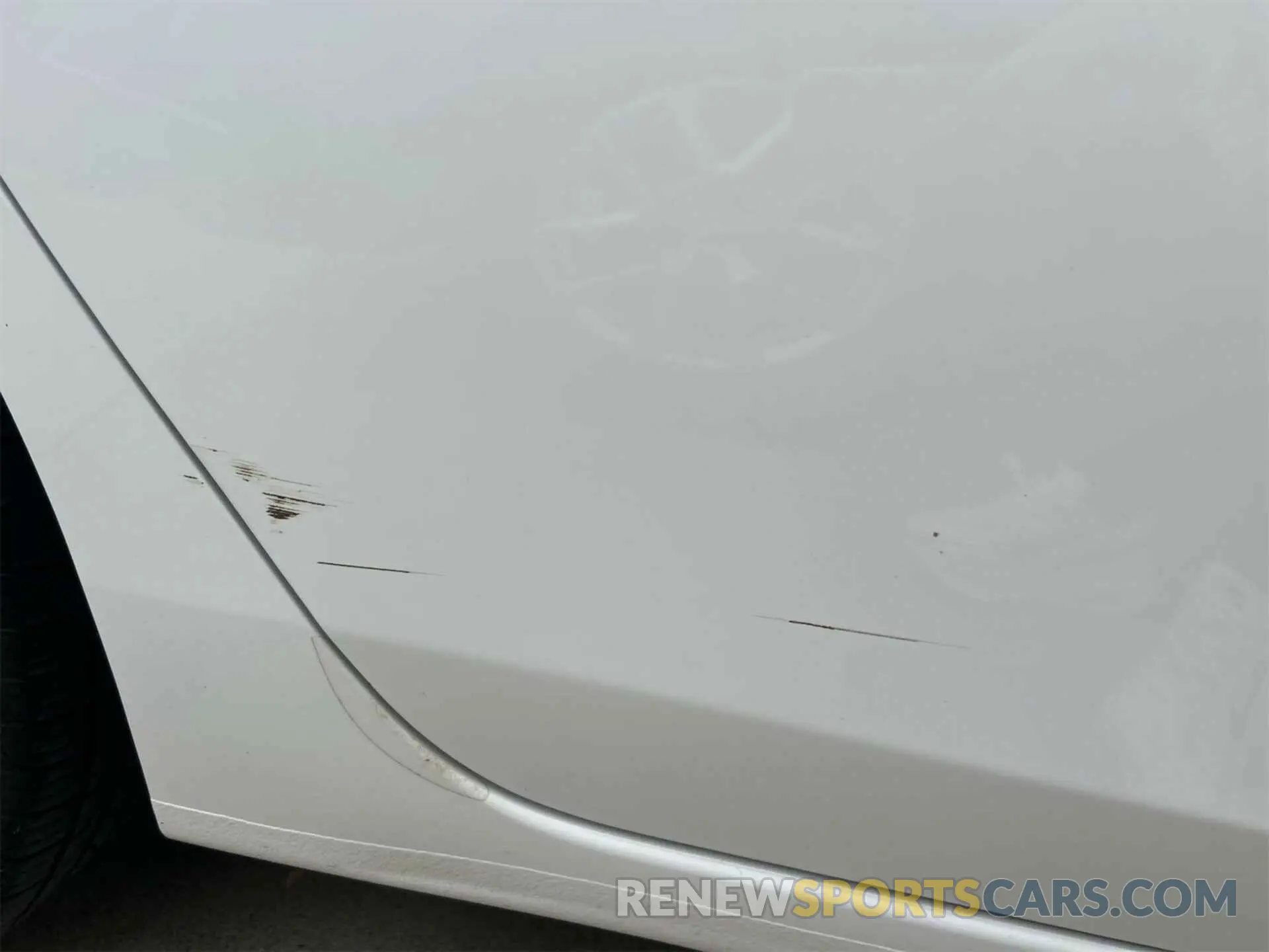 18 Photograph of a damaged car 3N1AB7APXKY211785 NISSAN SENTRA 2019