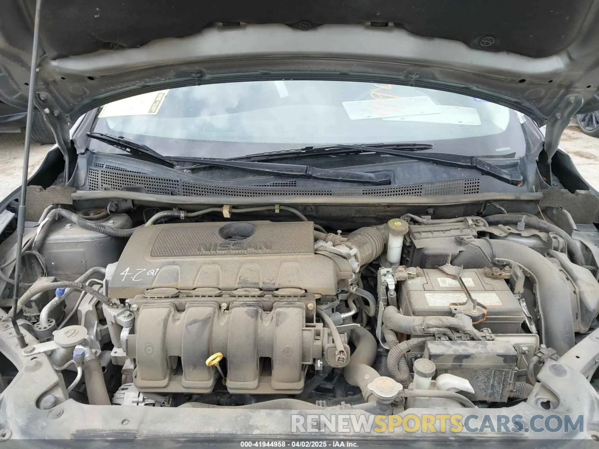 10 Photograph of a damaged car 3N1AB7APXKY238159 NISSAN SENTRA 2019