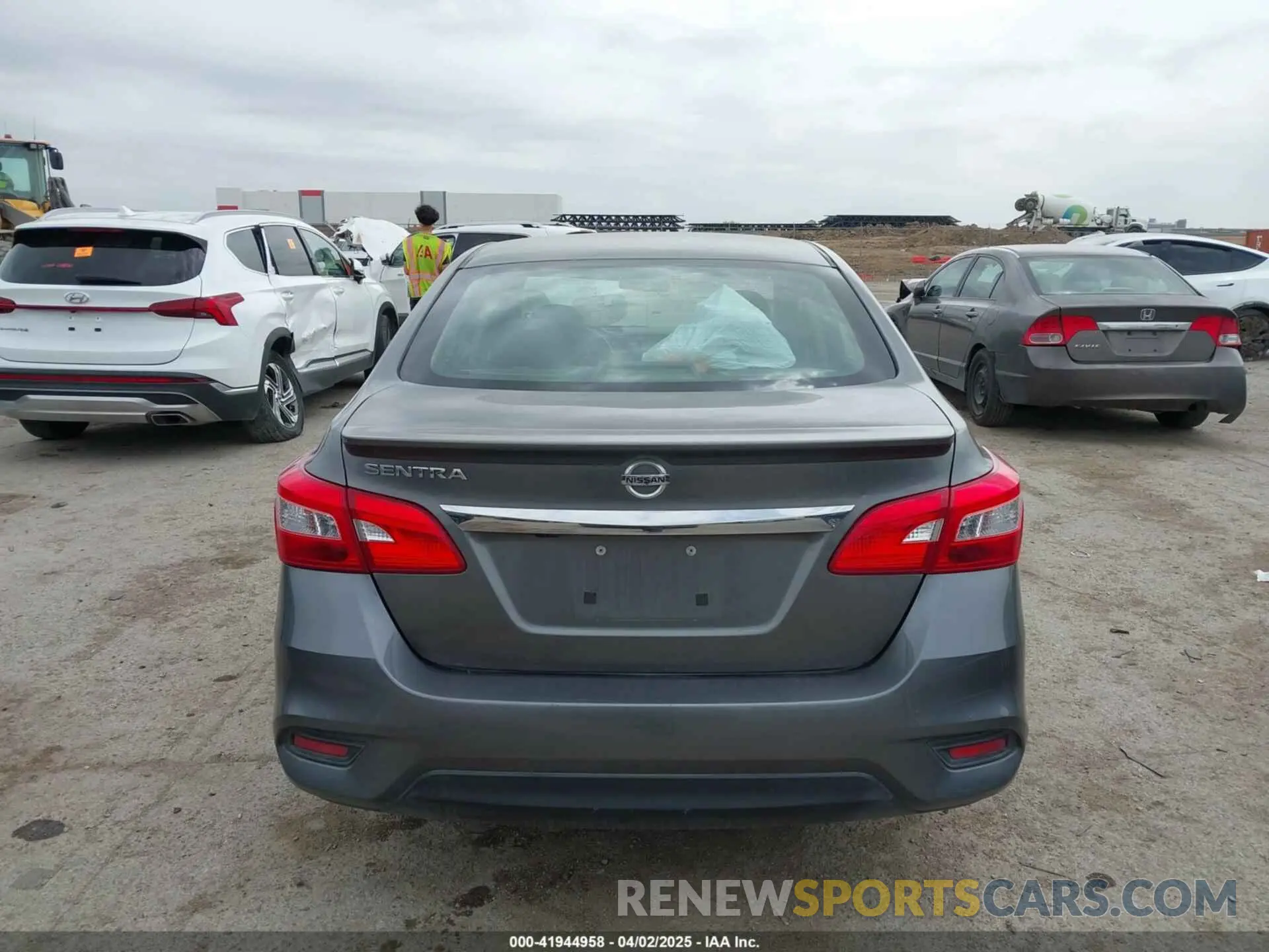 16 Photograph of a damaged car 3N1AB7APXKY238159 NISSAN SENTRA 2019