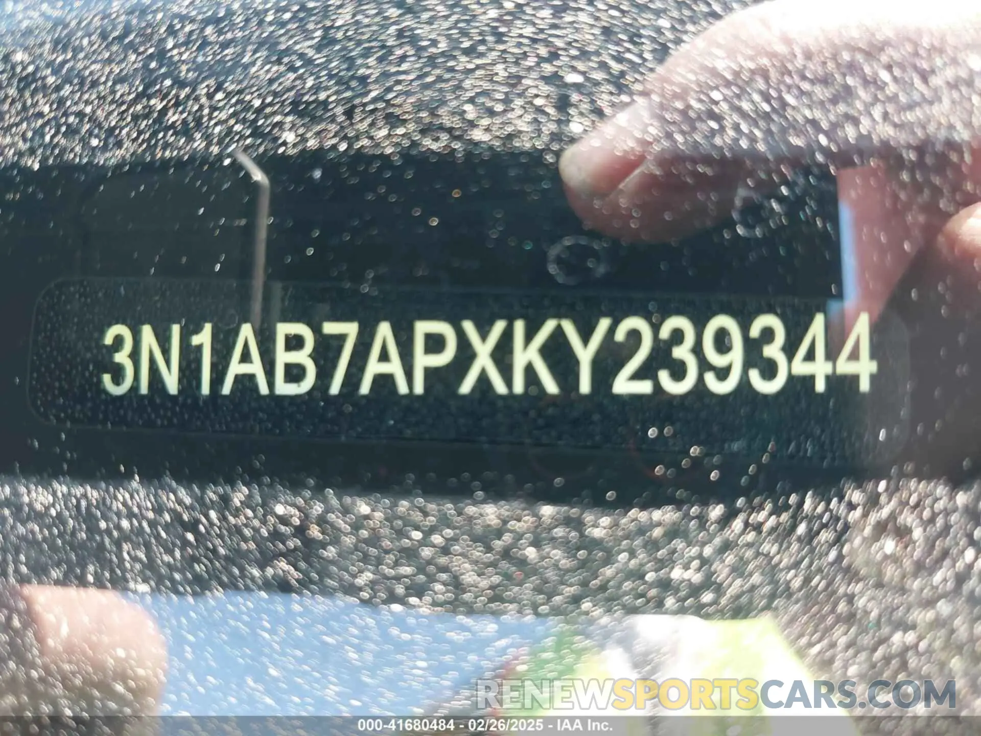 17 Photograph of a damaged car 3N1AB7APXKY239344 NISSAN SENTRA 2019