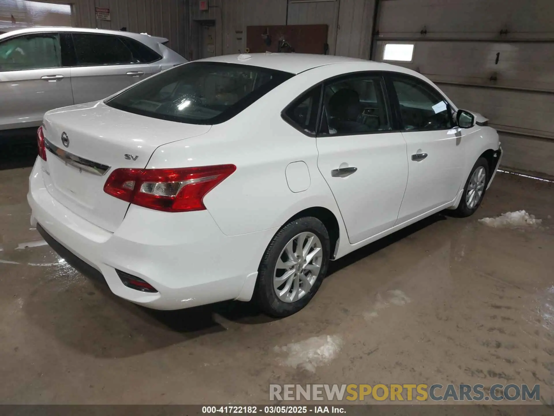 4 Photograph of a damaged car 3N1AB7APXKY240431 NISSAN SENTRA 2019