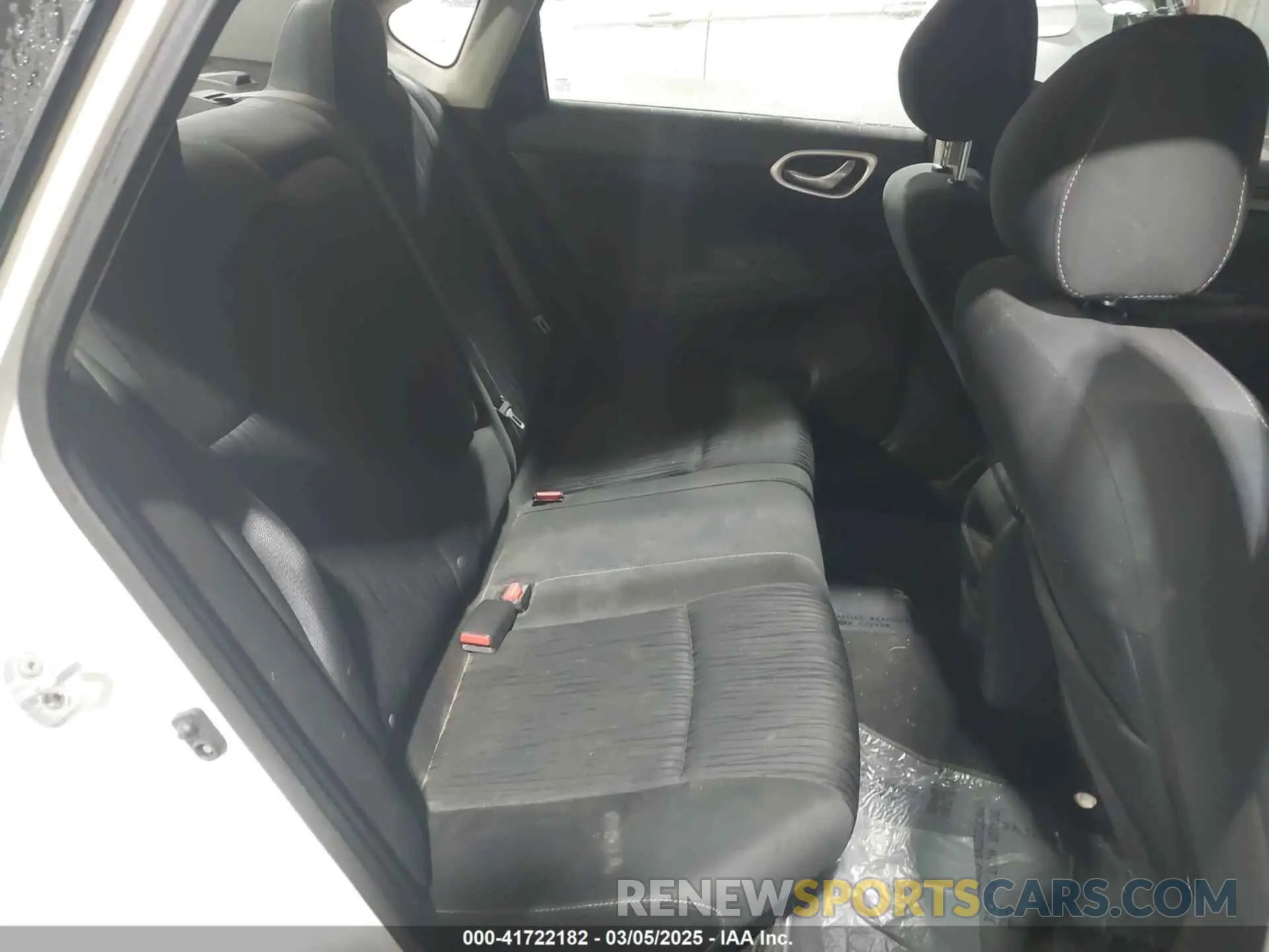 8 Photograph of a damaged car 3N1AB7APXKY240431 NISSAN SENTRA 2019
