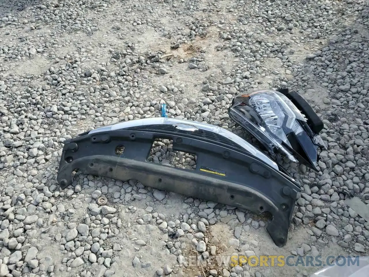 12 Photograph of a damaged car 3N1AB7APXKY240784 NISSAN SENTRA 2019
