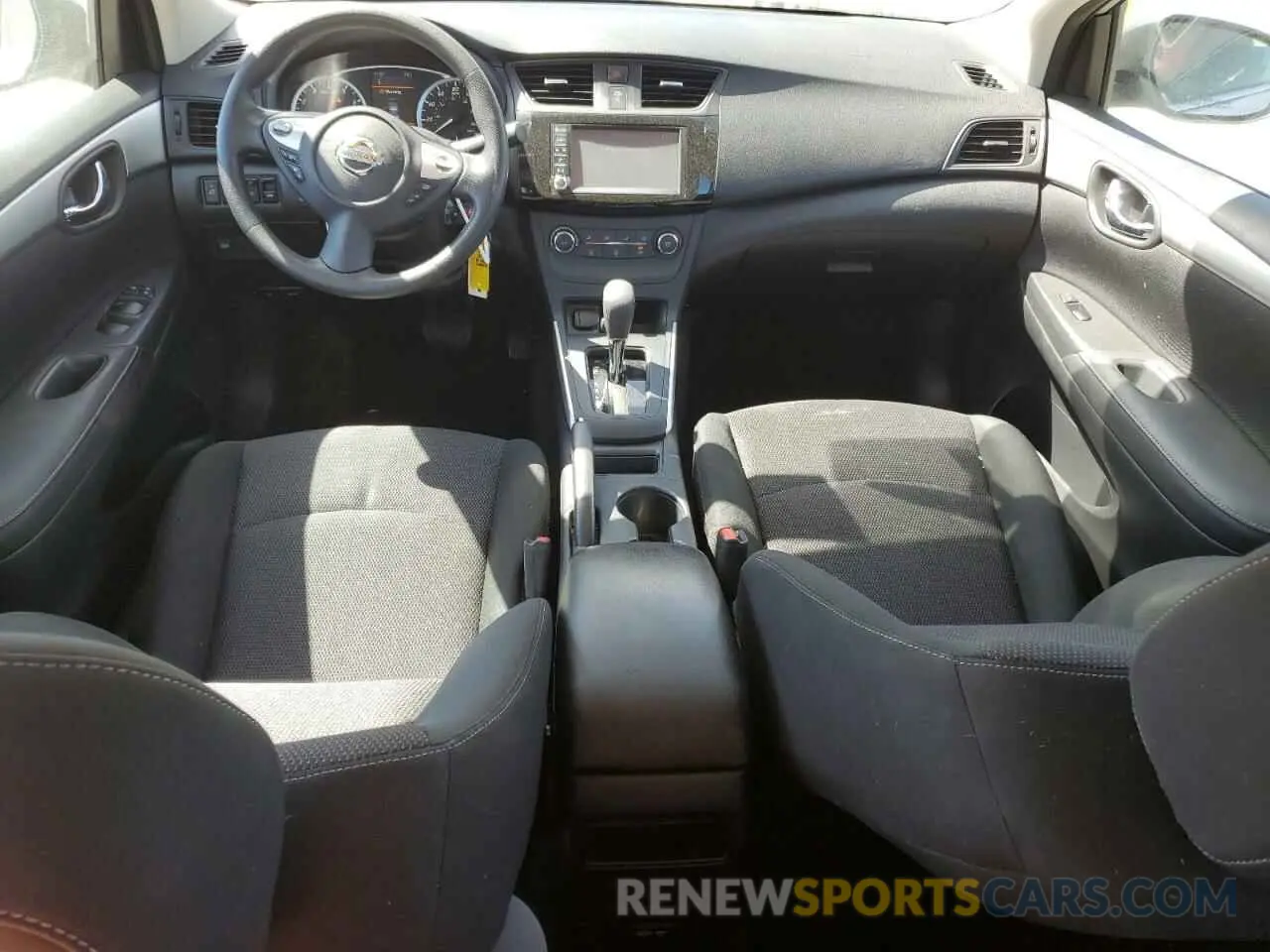 8 Photograph of a damaged car 3N1AB7APXKY245029 NISSAN SENTRA 2019