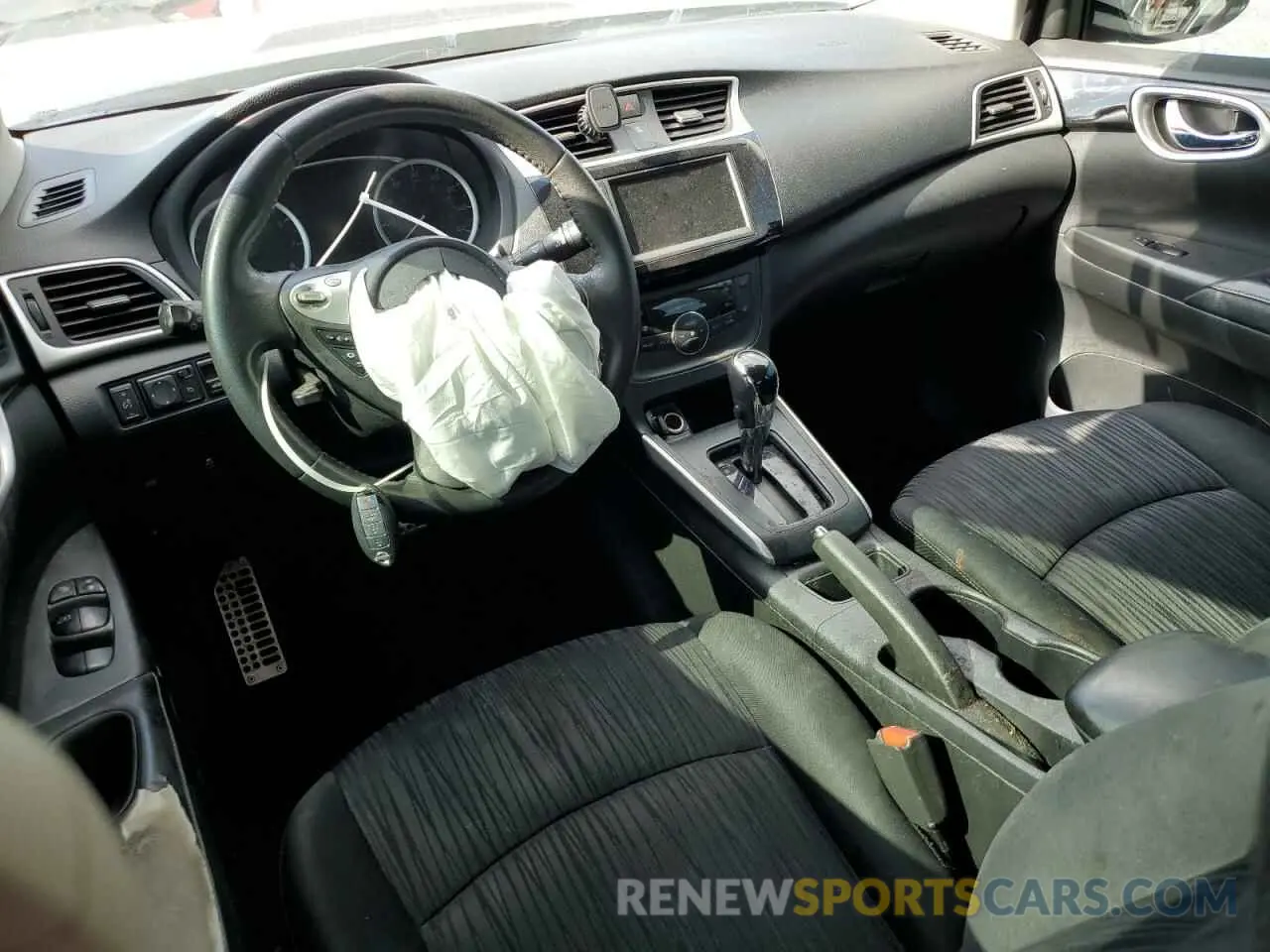 7 Photograph of a damaged car 3N1AB7APXKY255088 NISSAN SENTRA 2019