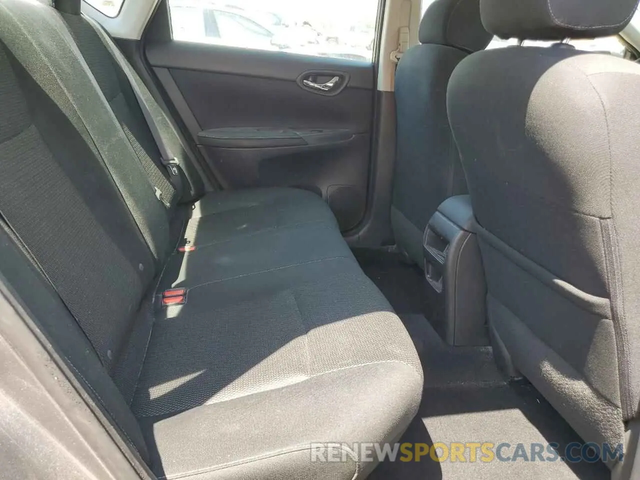 10 Photograph of a damaged car 3N1AB7APXKY259089 NISSAN SENTRA 2019