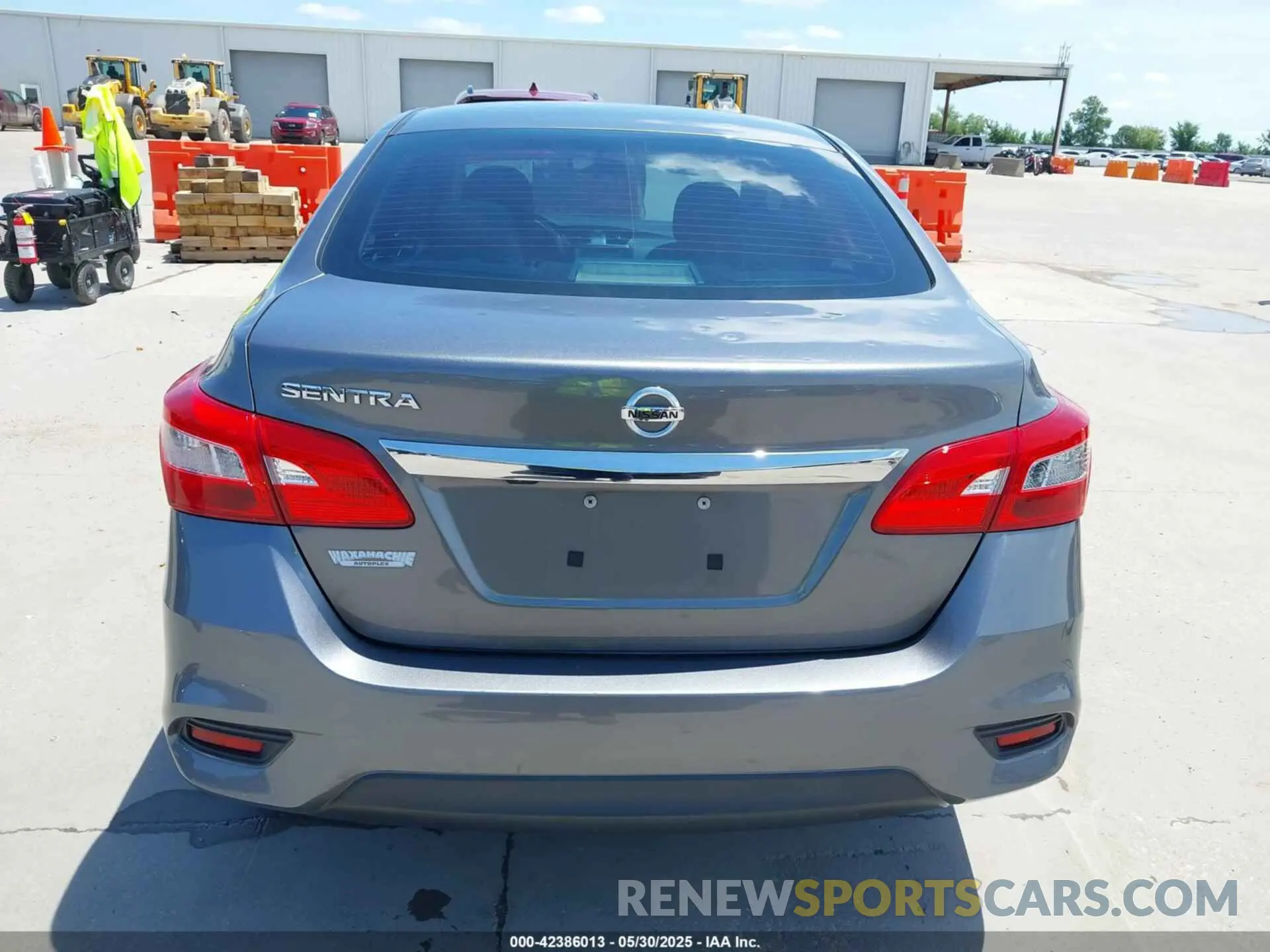 16 Photograph of a damaged car 3N1AB7APXKY277320 NISSAN SENTRA 2019