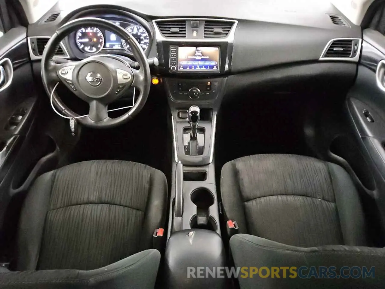 8 Photograph of a damaged car 3N1AB7APXKY285028 NISSAN SENTRA 2019
