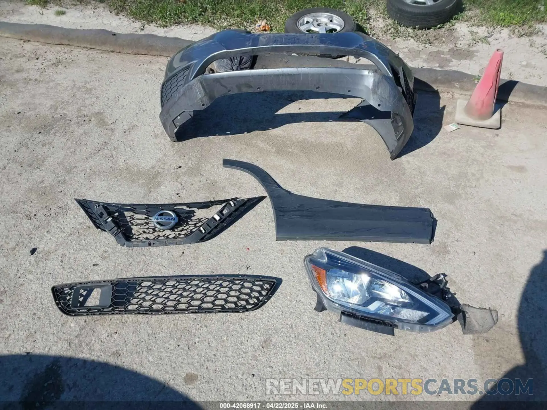 12 Photograph of a damaged car 3N1AB7APXKY287653 NISSAN SENTRA 2019
