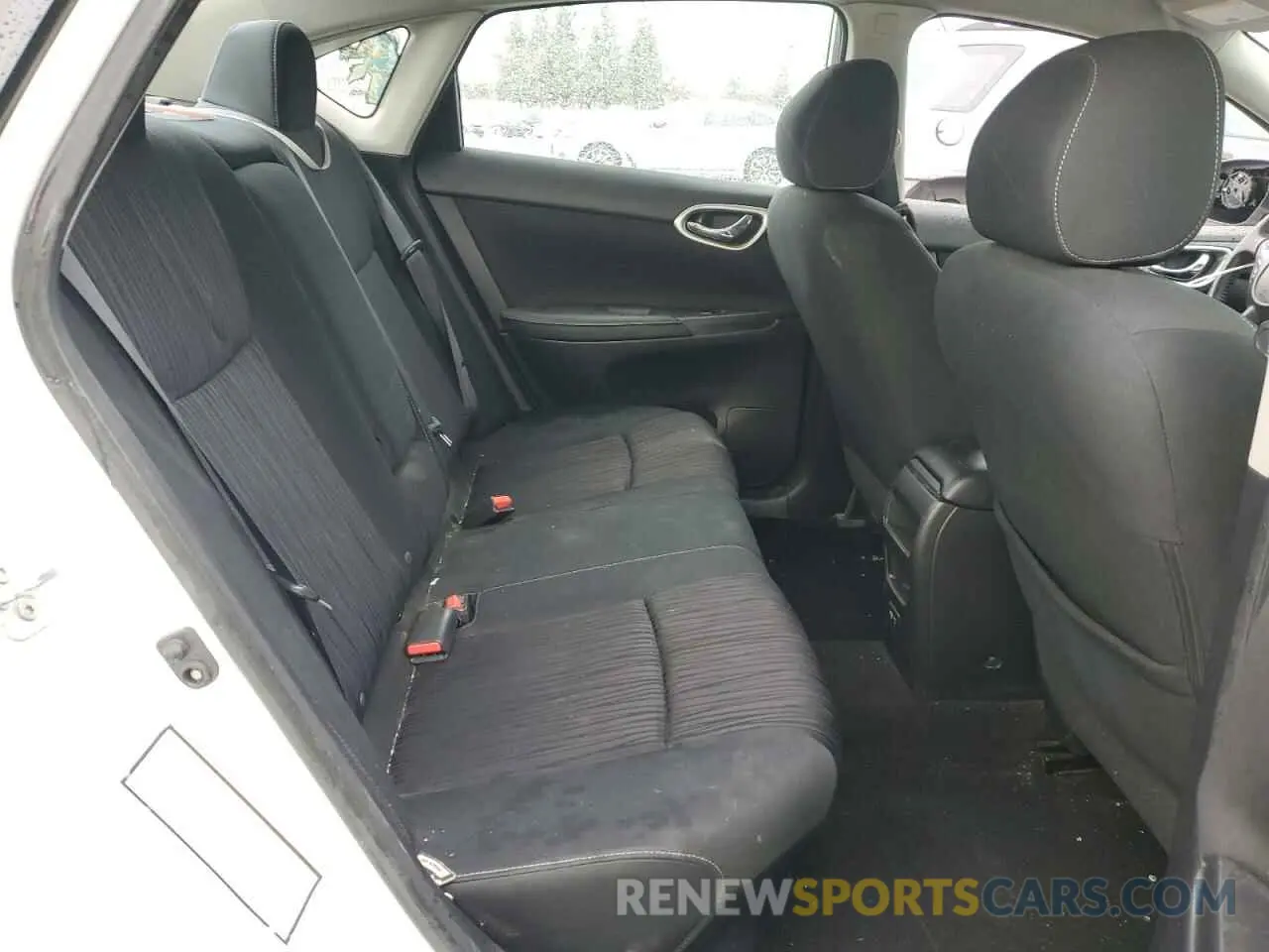 10 Photograph of a damaged car 3N1AB7APXKY288513 NISSAN SENTRA 2019