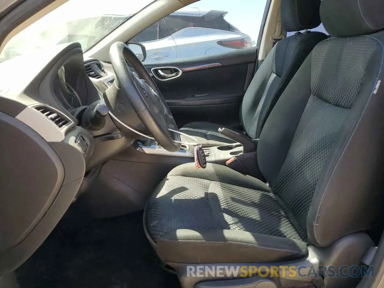 7 Photograph of a damaged car 3N1AB7APXKY318089 NISSAN SENTRA 2019