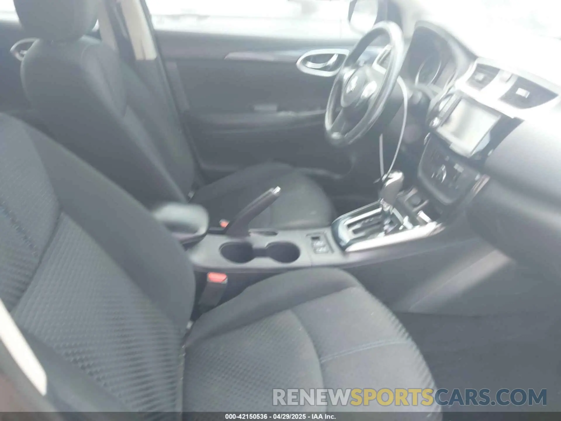 5 Photograph of a damaged car 3N1AB7APXKY322644 NISSAN SENTRA 2019