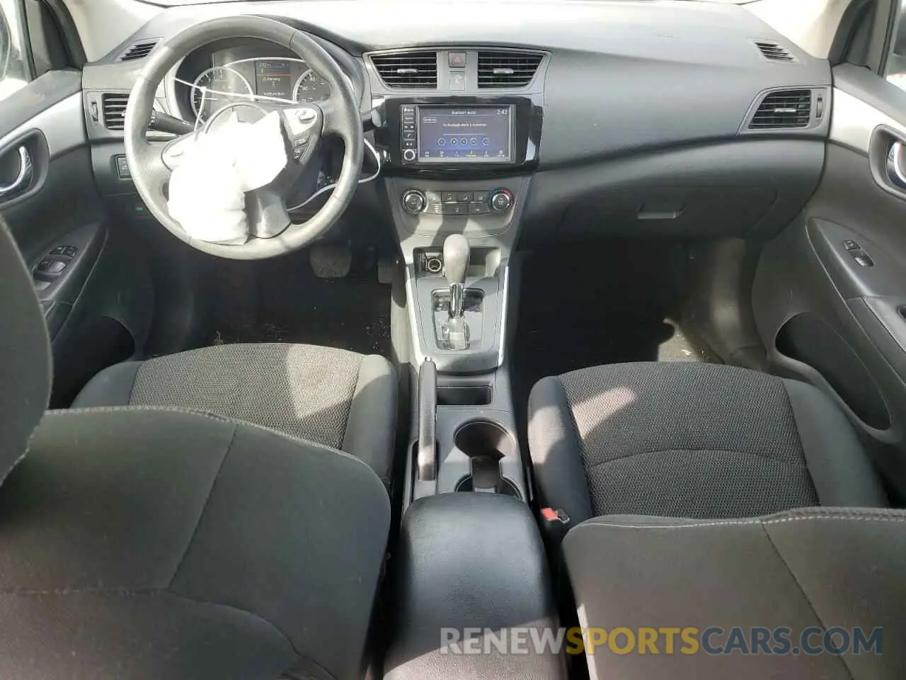 8 Photograph of a damaged car 3N1AB7APXKY325530 NISSAN SENTRA 2019