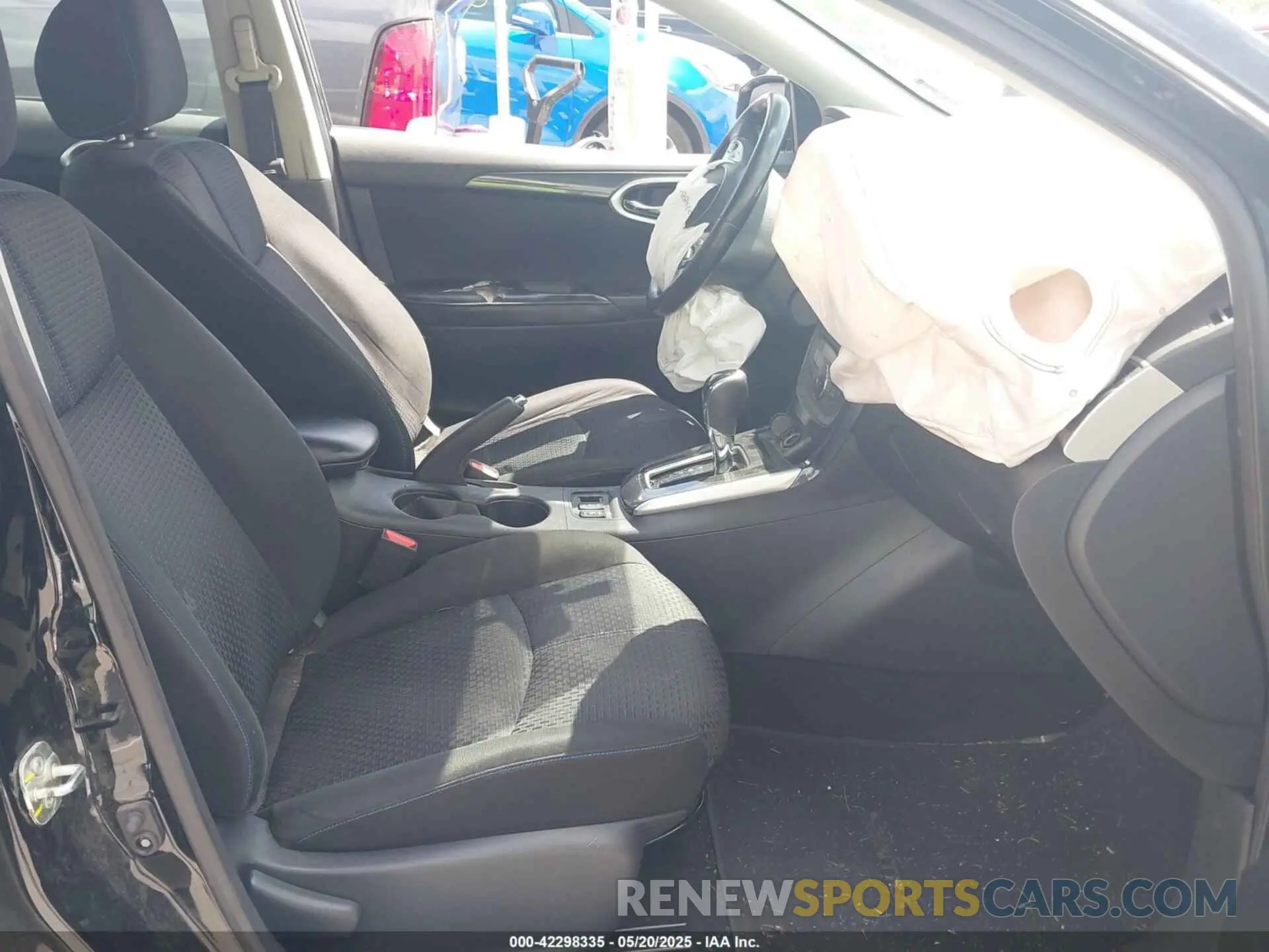 5 Photograph of a damaged car 3N1AB7APXKY353246 NISSAN SENTRA 2019