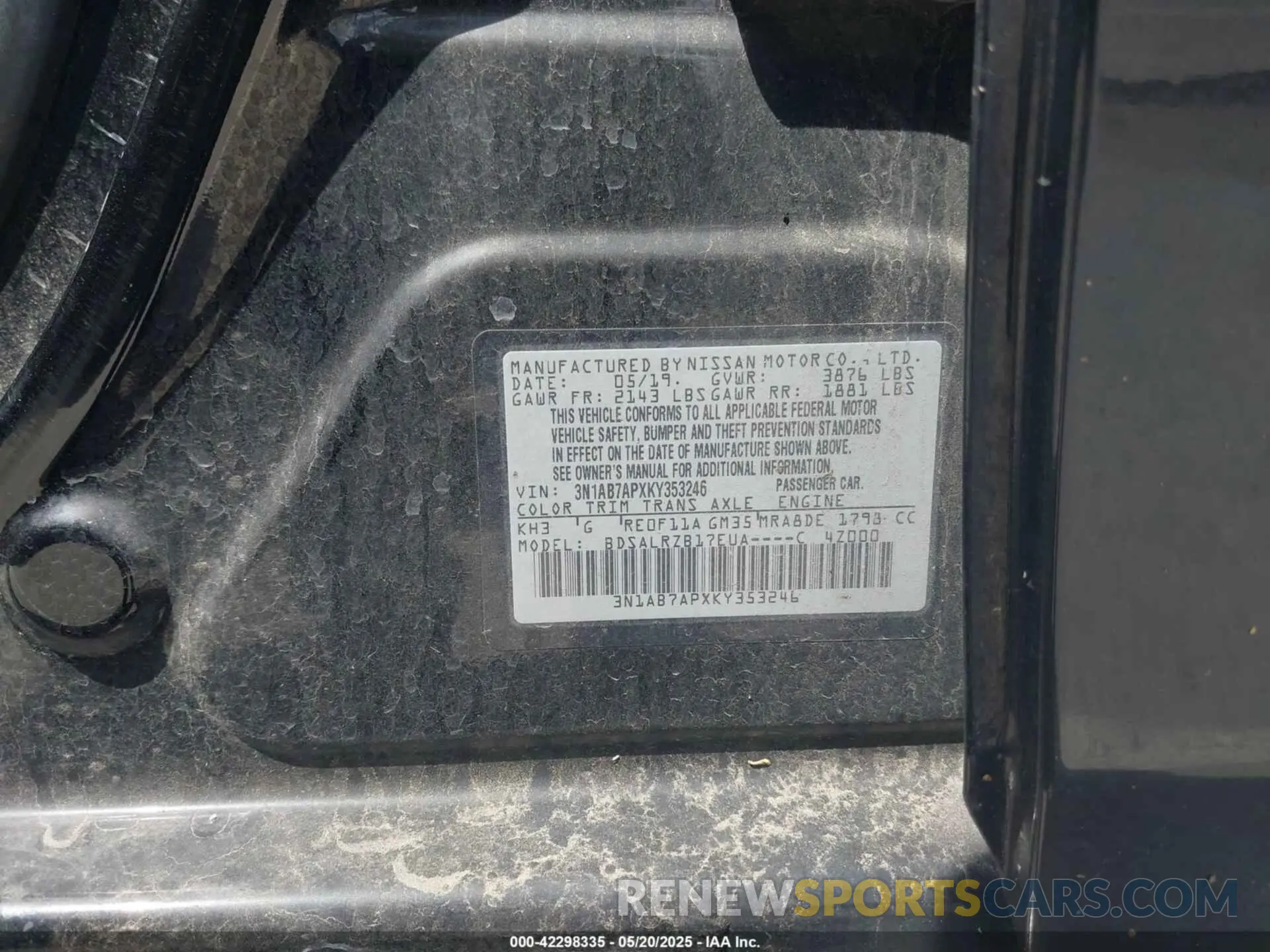 9 Photograph of a damaged car 3N1AB7APXKY353246 NISSAN SENTRA 2019
