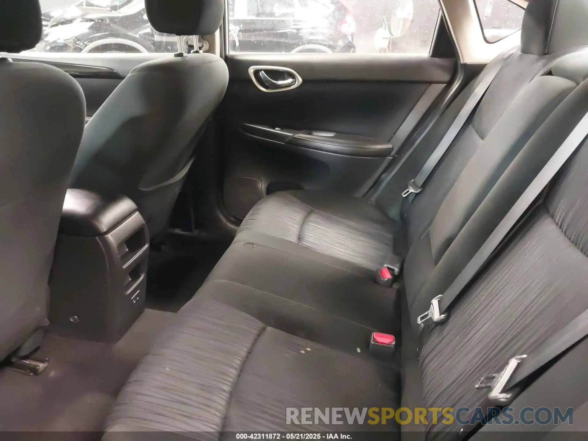 8 Photograph of a damaged car 3N1AB7APXKY353974 NISSAN SENTRA 2019