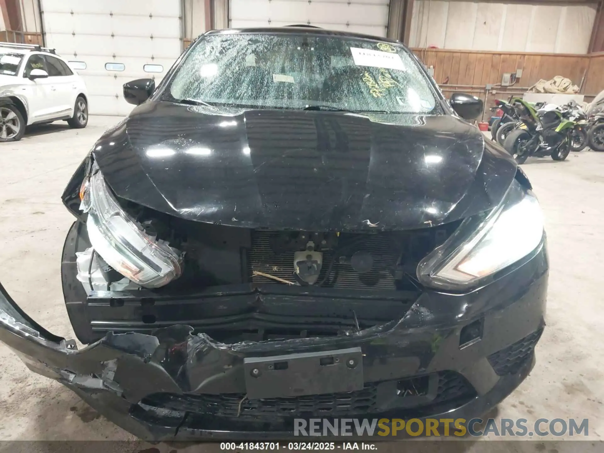18 Photograph of a damaged car 3N1AB7APXKY365980 NISSAN SENTRA 2019