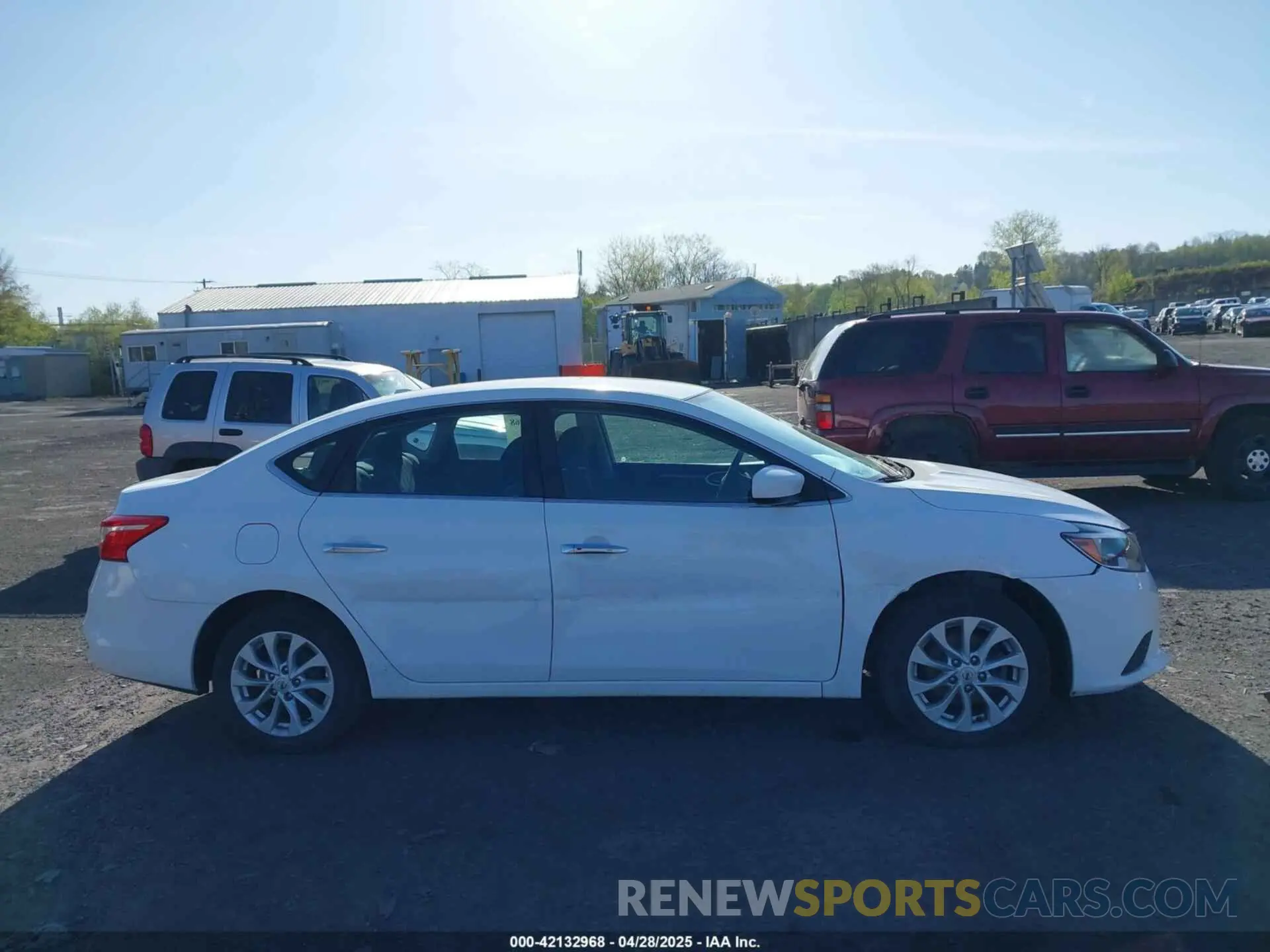 13 Photograph of a damaged car 3N1AB7APXKY391804 NISSAN SENTRA 2019