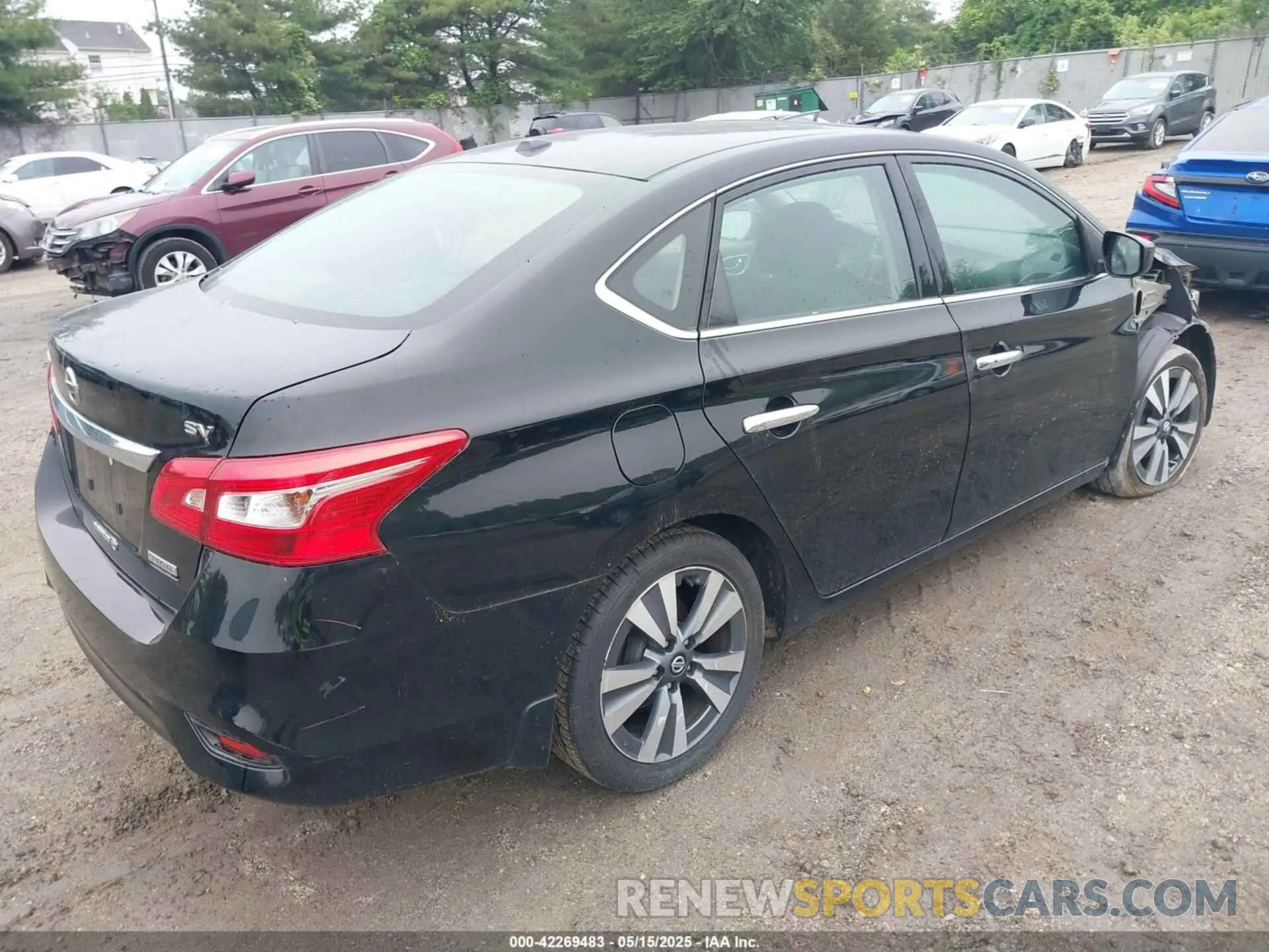 4 Photograph of a damaged car 3N1AB7APXKY393651 NISSAN SENTRA 2019