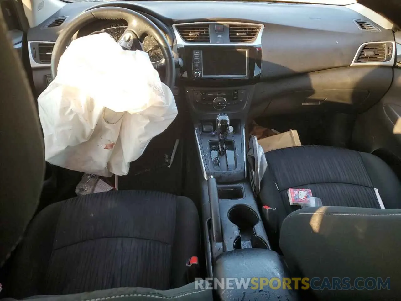 8 Photograph of a damaged car 3N1AB7APXKY394525 NISSAN SENTRA 2019