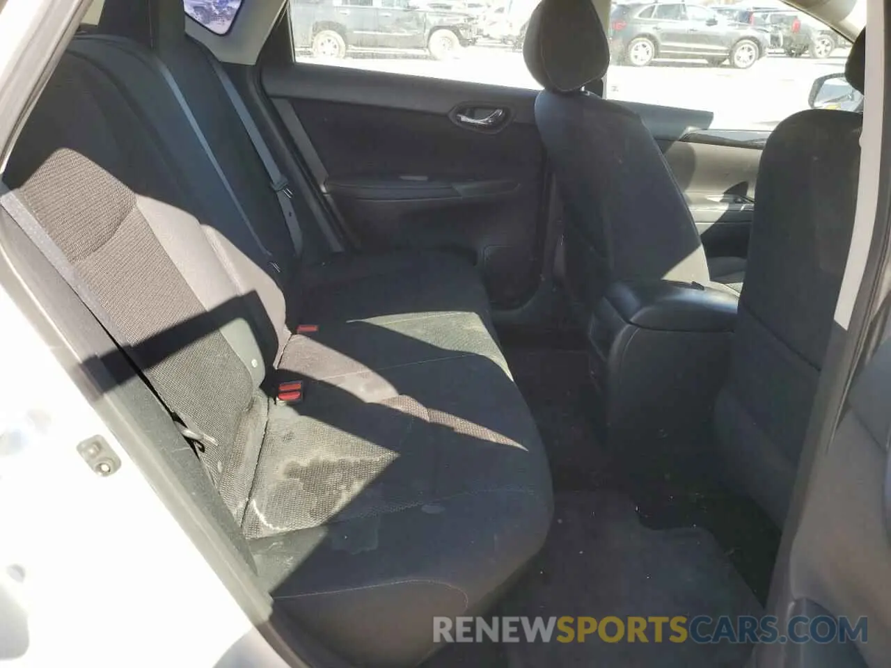 10 Photograph of a damaged car 3N1AB7APXKY398736 NISSAN SENTRA 2019
