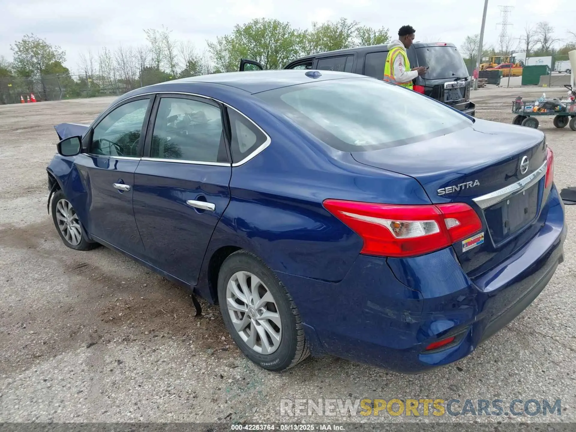 3 Photograph of a damaged car 3N1AB7APXKY404390 NISSAN SENTRA 2019