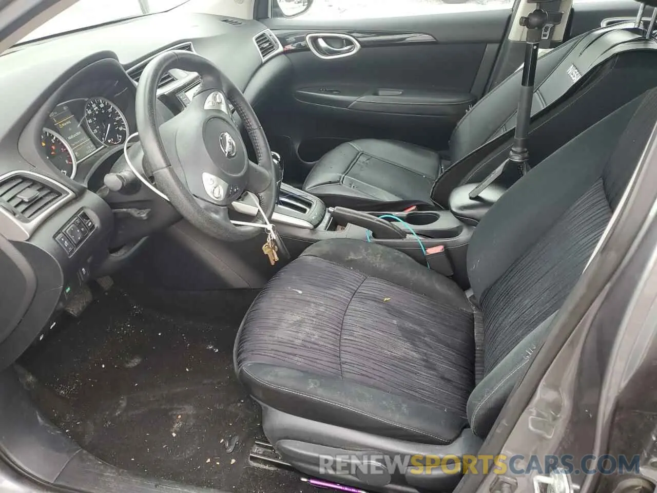7 Photograph of a damaged car 3N1AB7APXKY417673 NISSAN SENTRA 2019