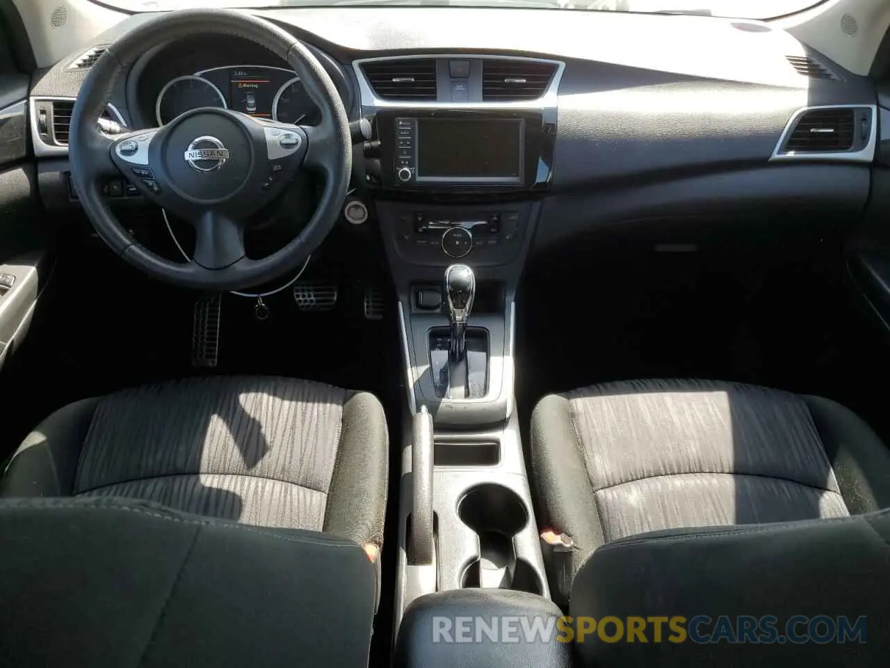 8 Photograph of a damaged car 3N1AB7APXKY418841 NISSAN SENTRA 2019