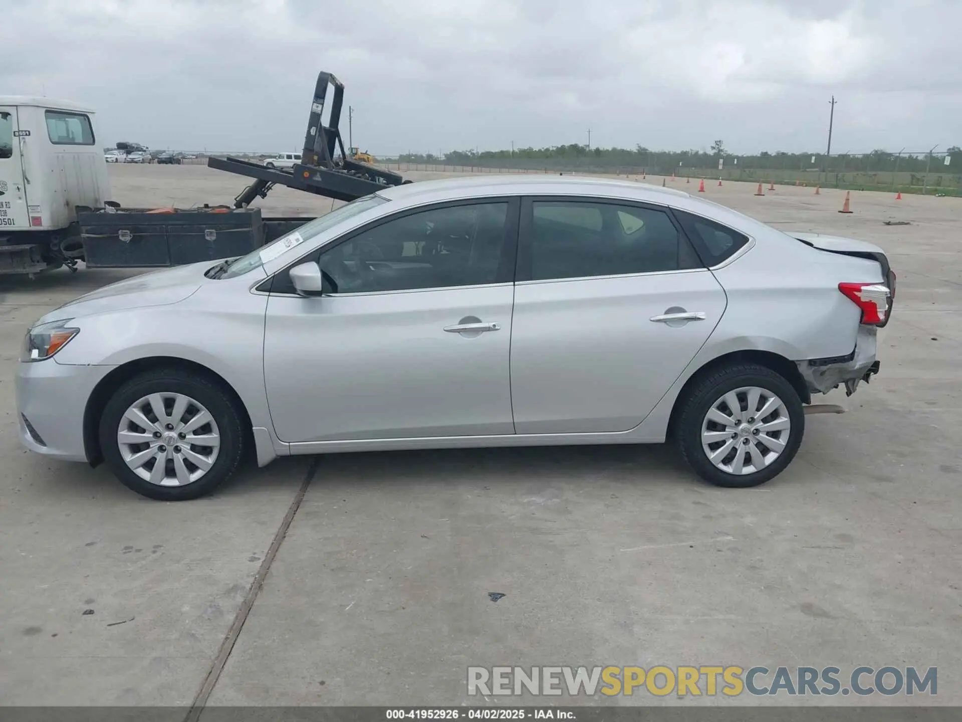 14 Photograph of a damaged car 3N1AB7APXKY421545 NISSAN SENTRA 2019