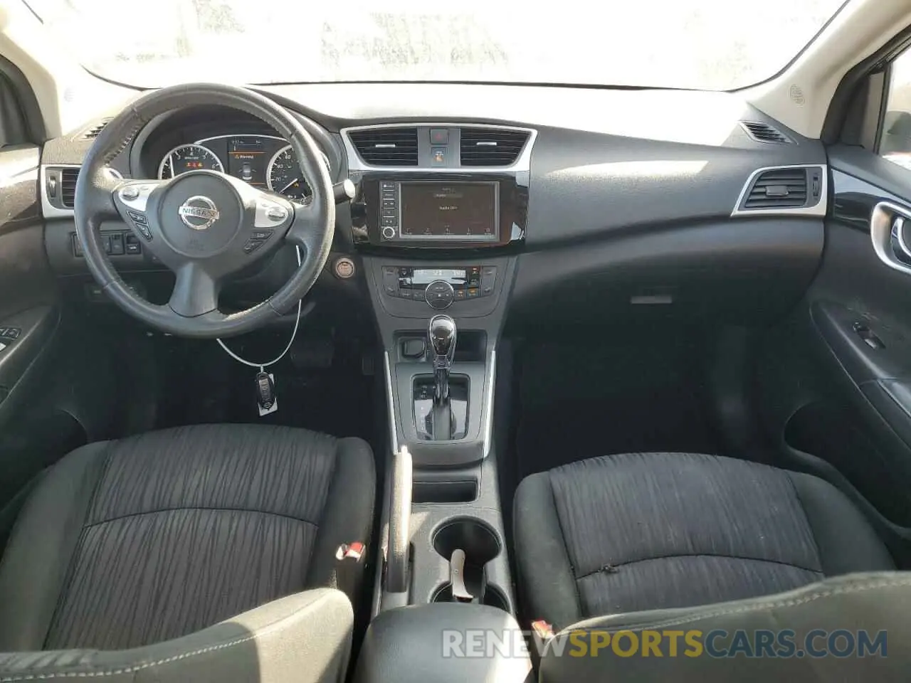8 Photograph of a damaged car 3N1AB7APXKY434666 NISSAN SENTRA 2019