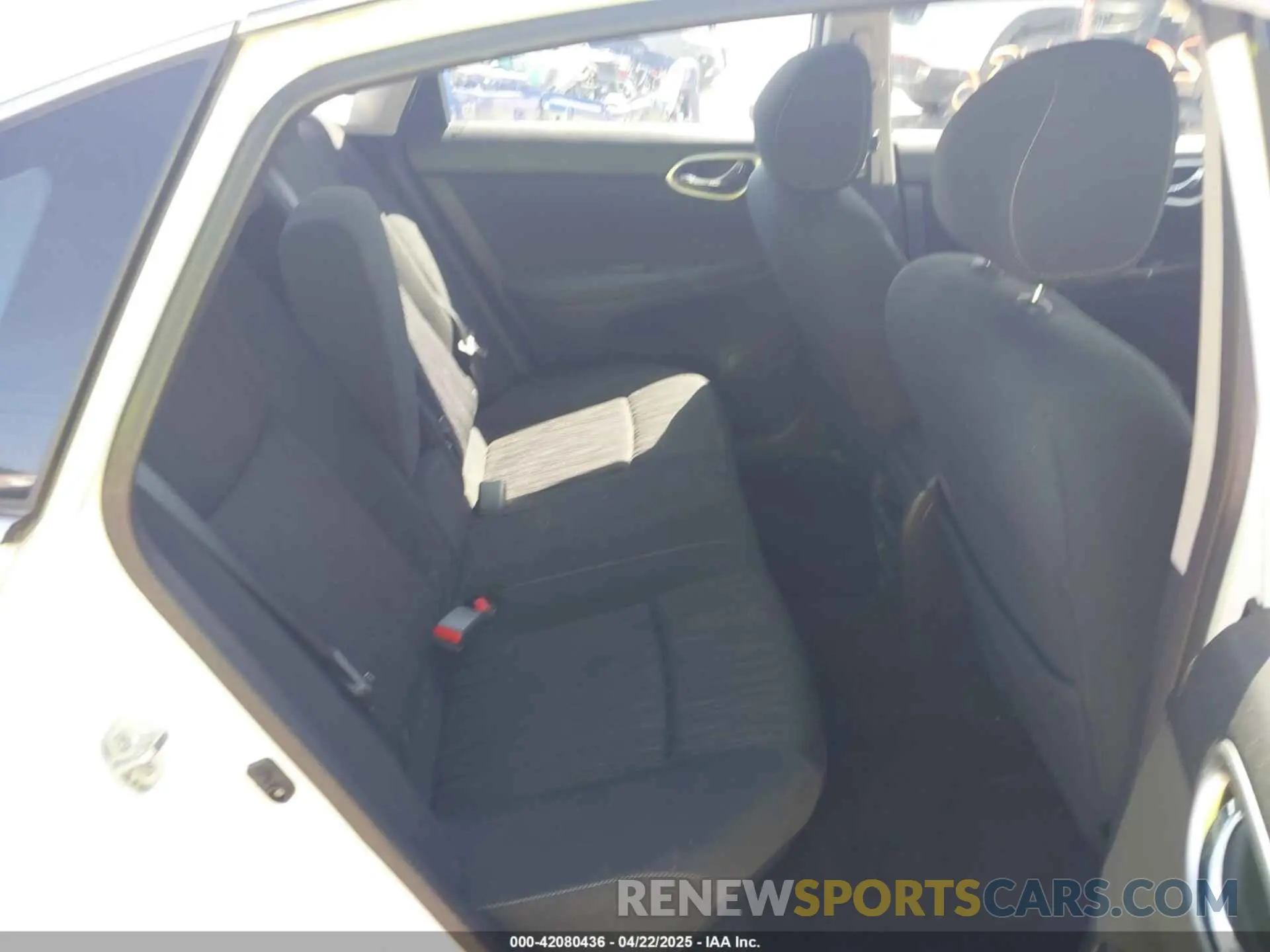8 Photograph of a damaged car 3N1AB7APXKY444758 NISSAN SENTRA 2019
