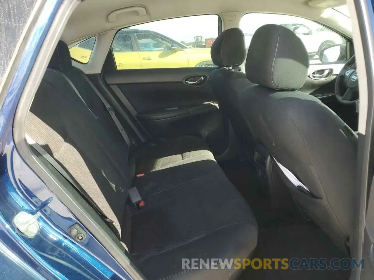 10 Photograph of a damaged car 3N1AB7APXKY457106 NISSAN SENTRA 2019