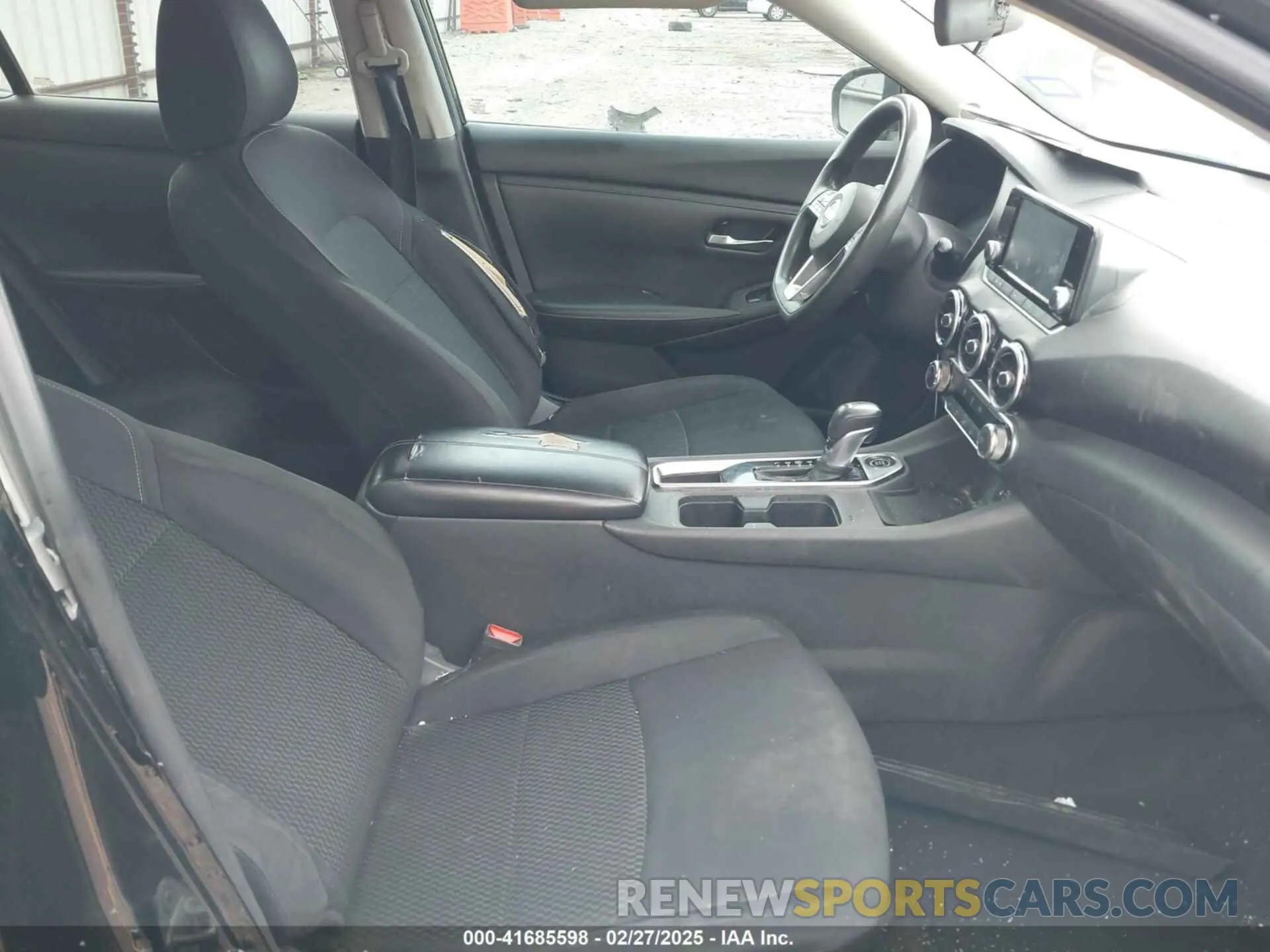 5 Photograph of a damaged car 3N1AB8BV0LY261731 NISSAN SENTRA 2020